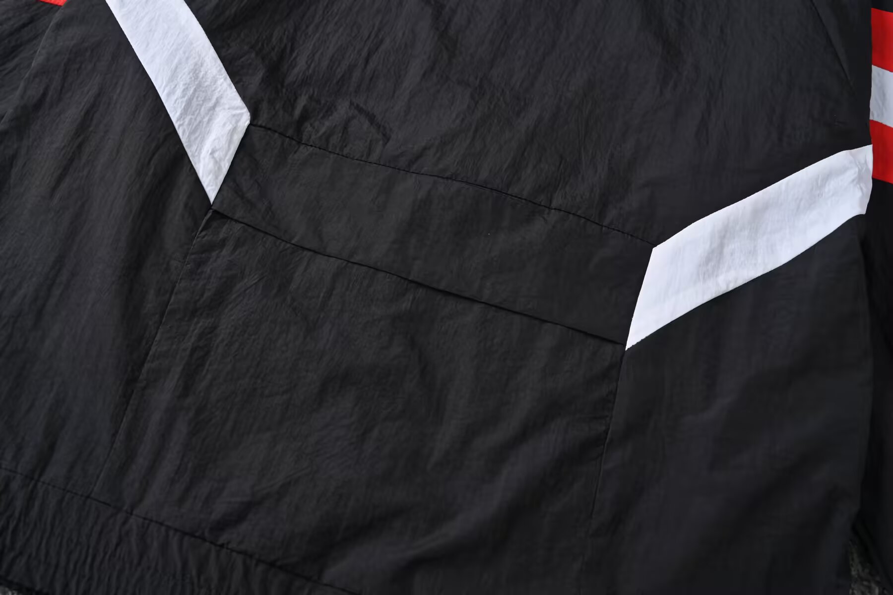 Manchester United retro windbreaker