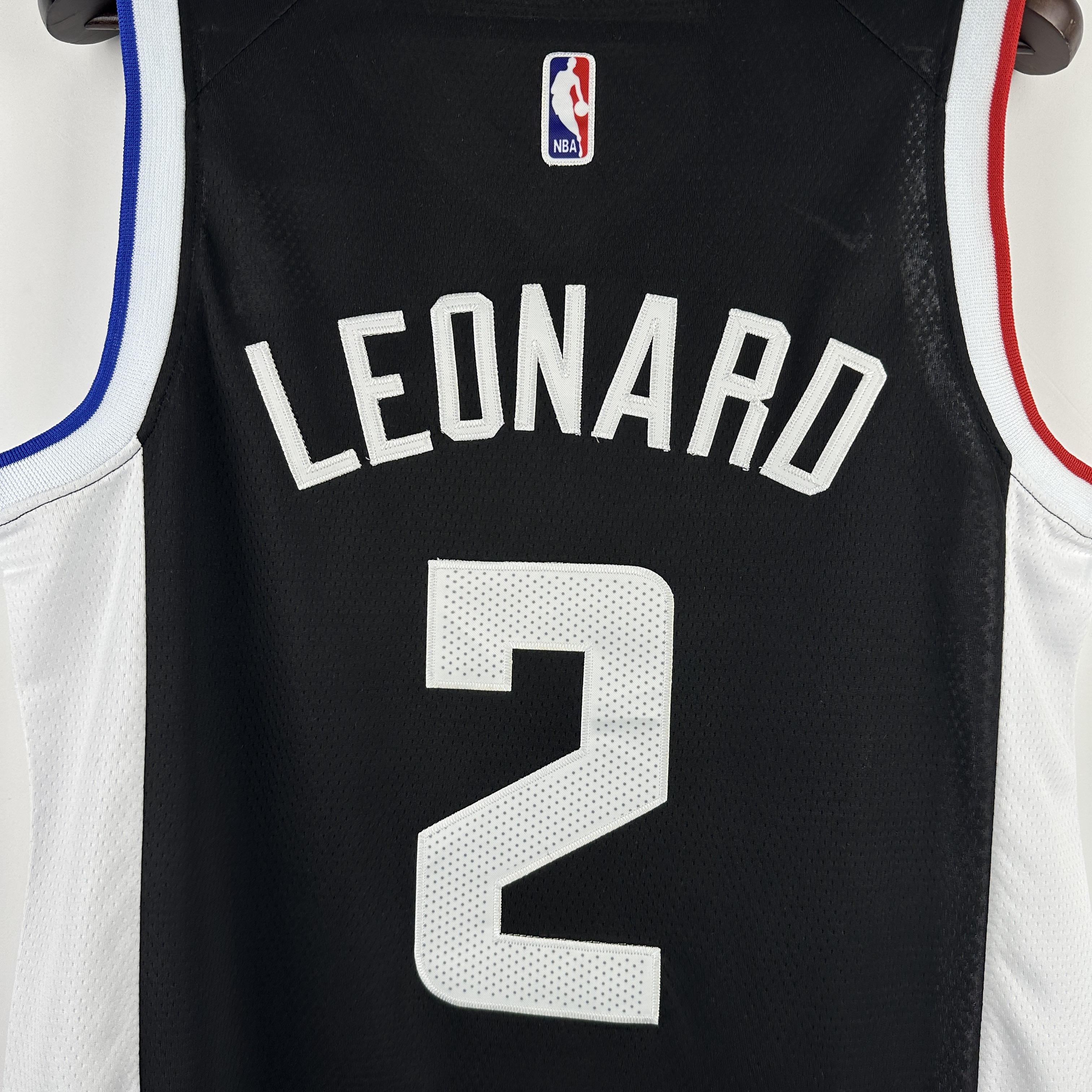 Embroidery Clippers Latin Black No. 2 Leonard