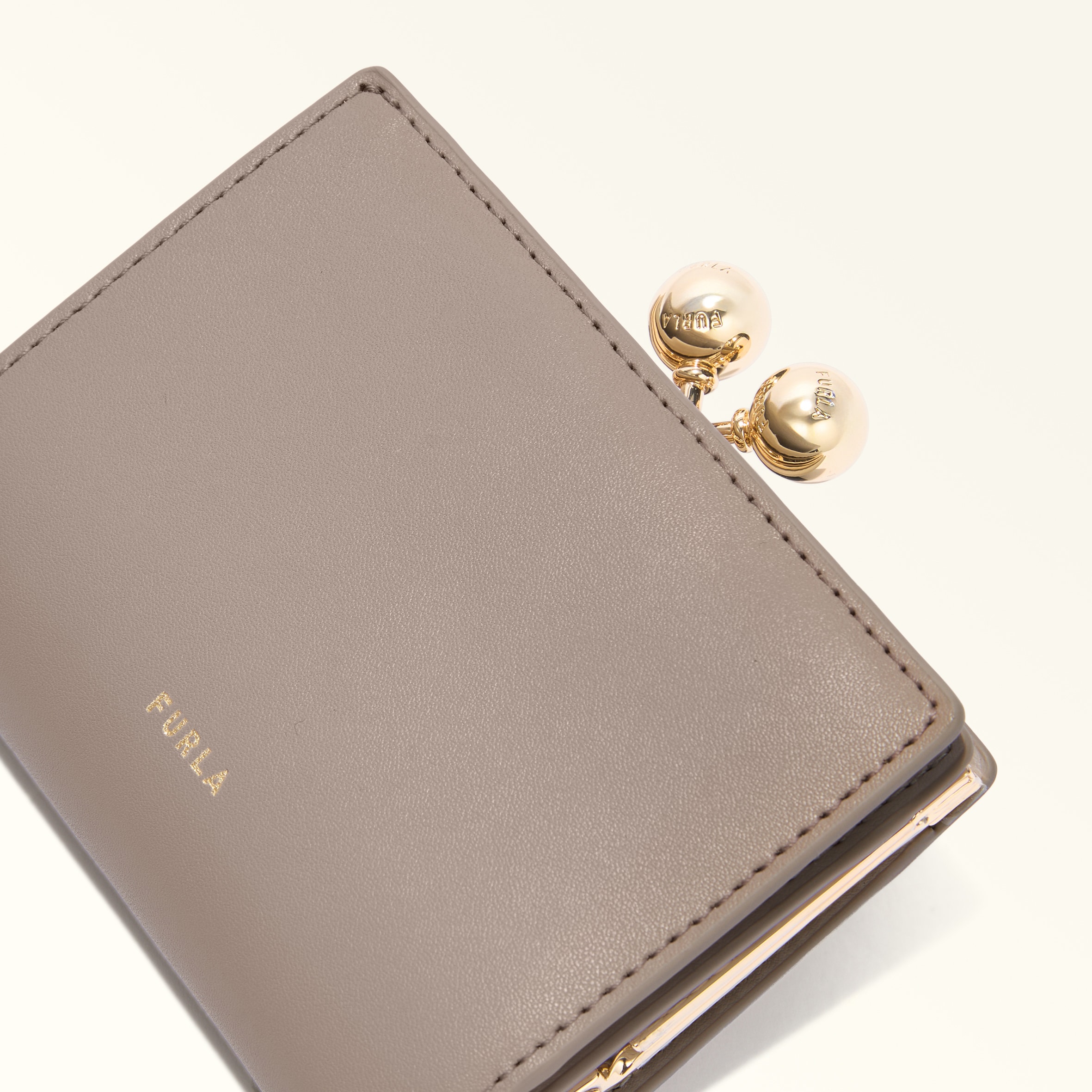 Furla Dots Compact Wallet S