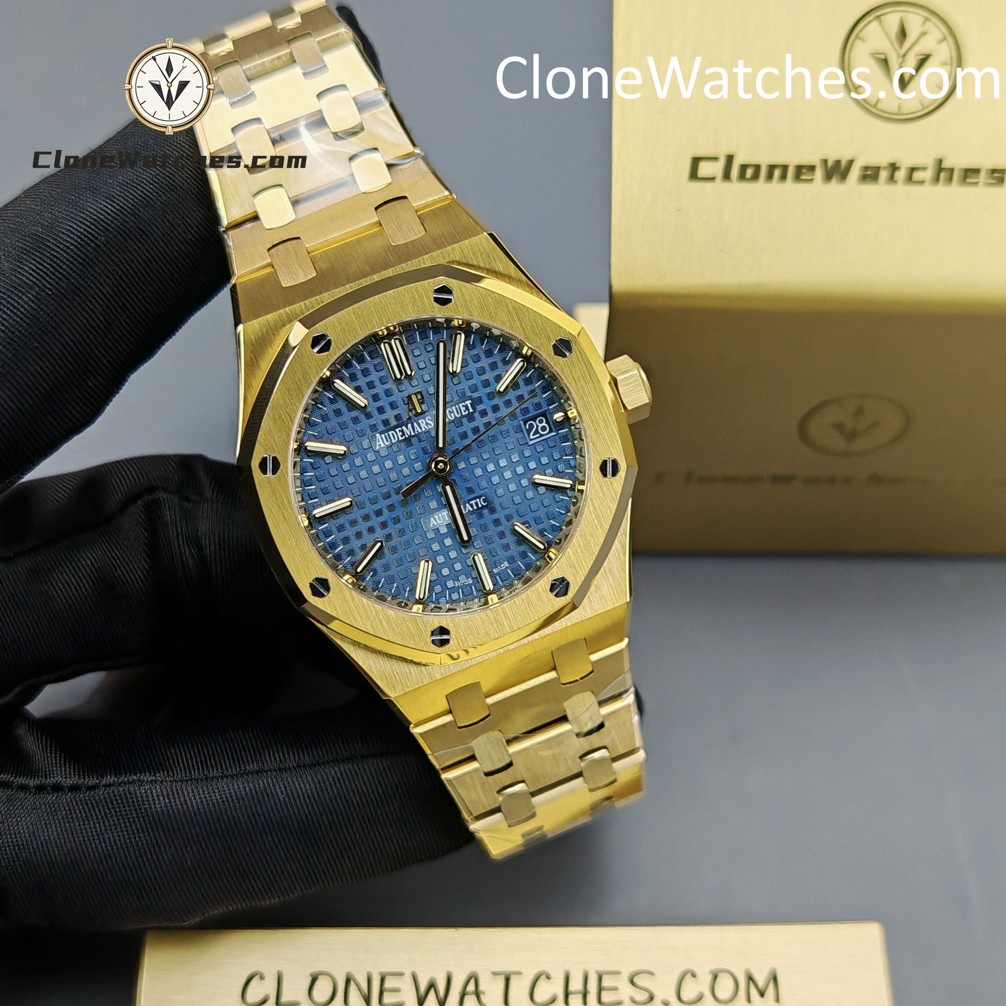 Audemars Piguet Super Clone Watches 1:1 Royal Oak 18K Gold 15450BA Blue Dial 37MM