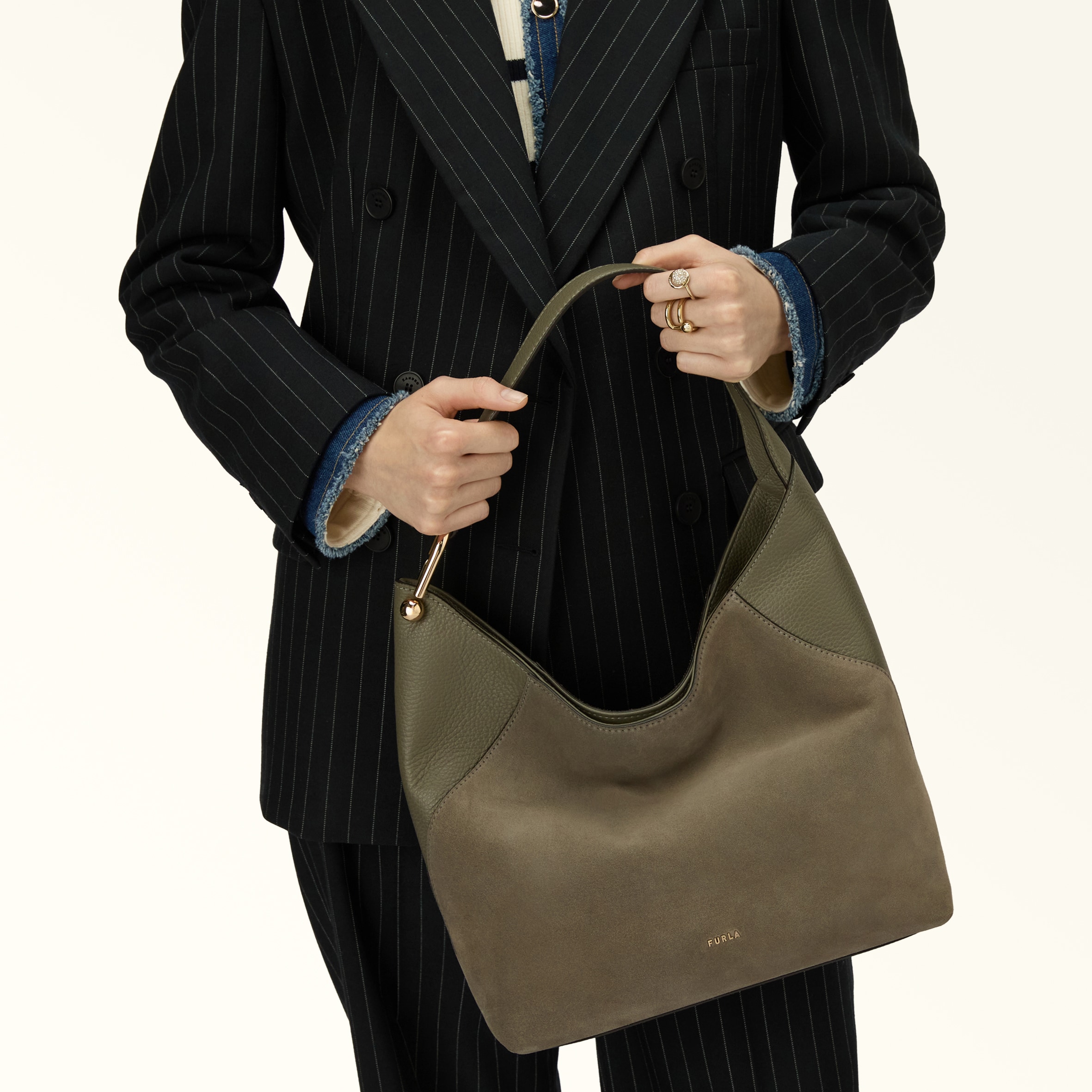 Furla Lara Shoulder Bag M