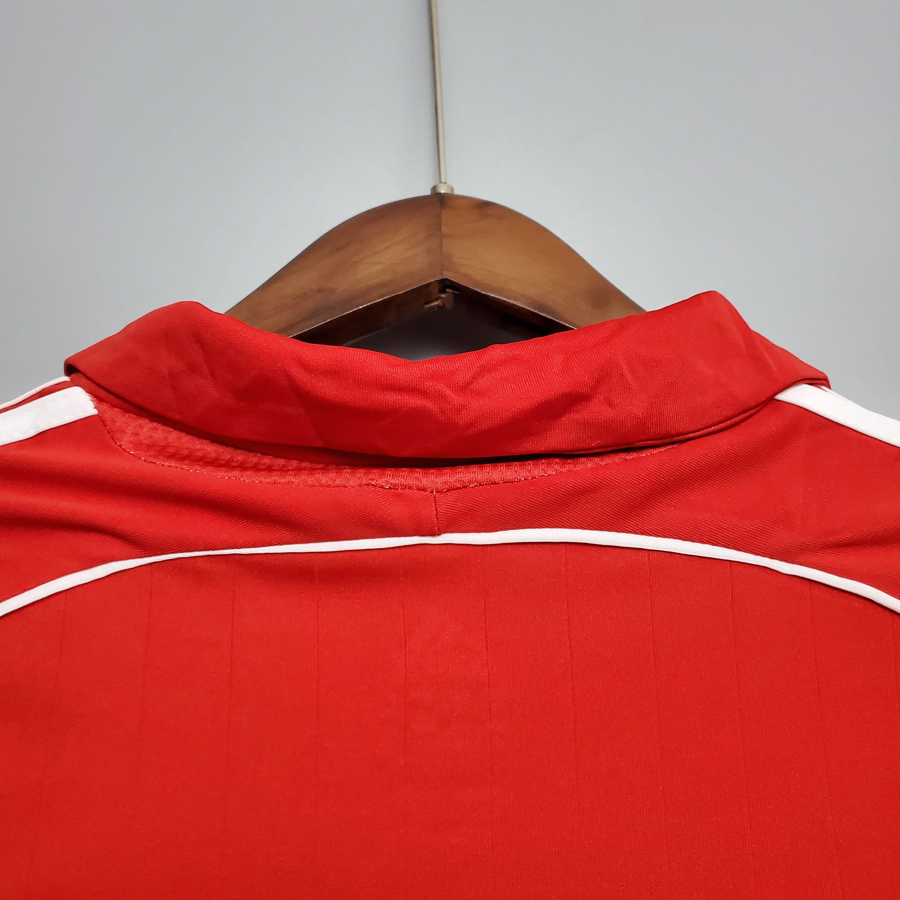 2006/07 Liverpool Home Retro Shirt