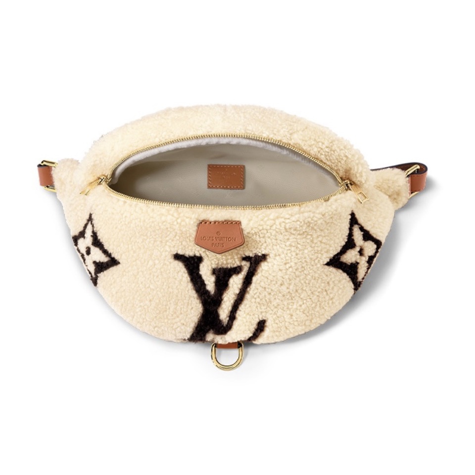 LOUIS VUITTON woolen leather Fanny pack beige