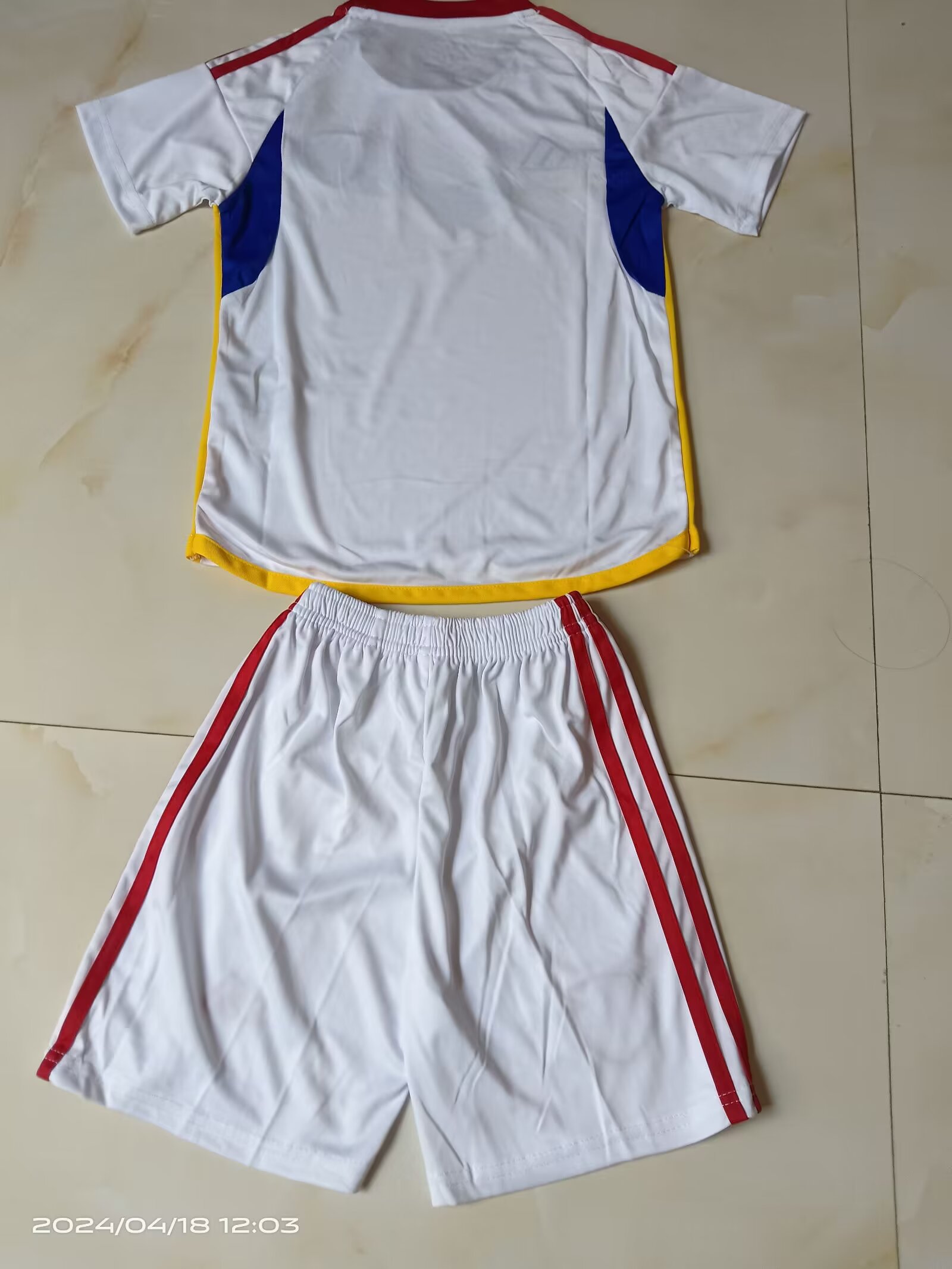 2024-25 Venezuela Away Children's Jersey Set - Fans Edition