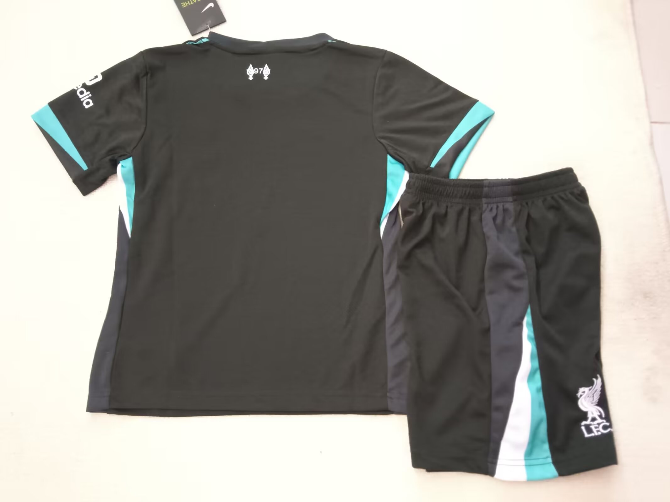 2024/25 Liverpool Away Kit -Children's suit