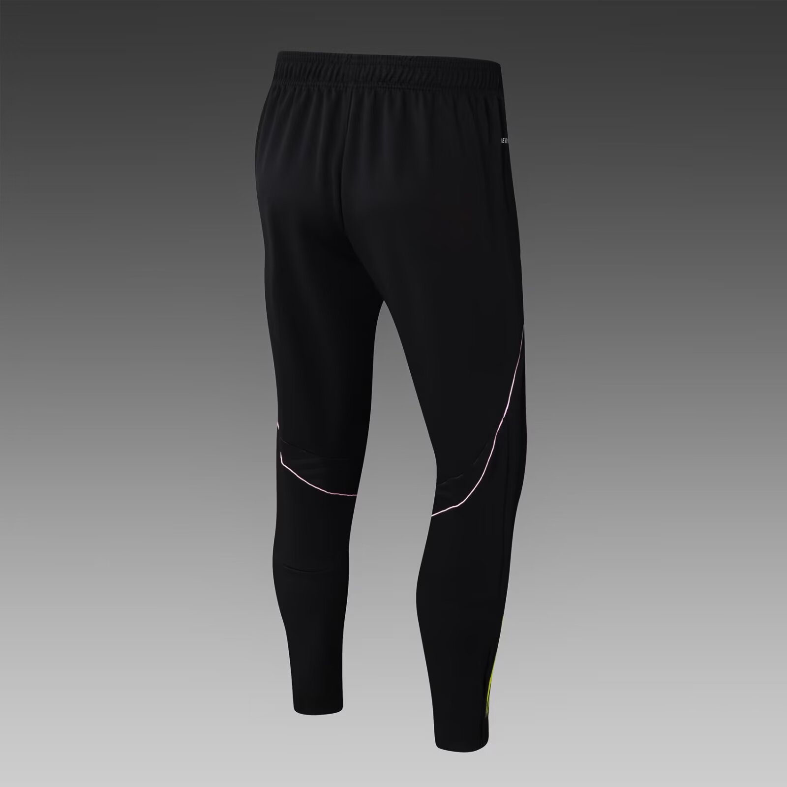 2025/26 Juventus black training kit