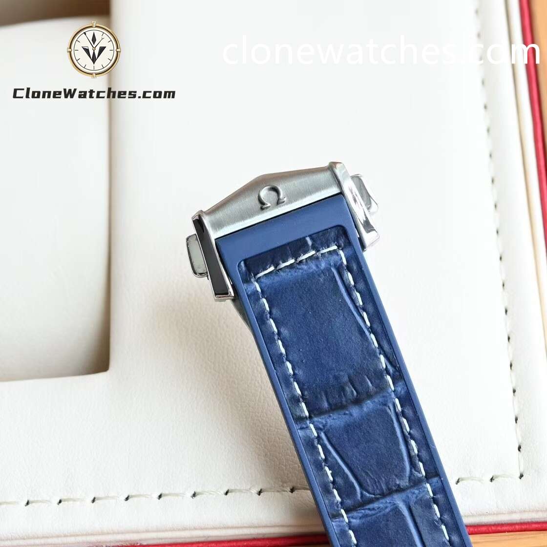 OMEGA Super Clone Watches 1:1 Seamaster Planet Ocean 600m 215.33.44.21.03.001 43.5MM