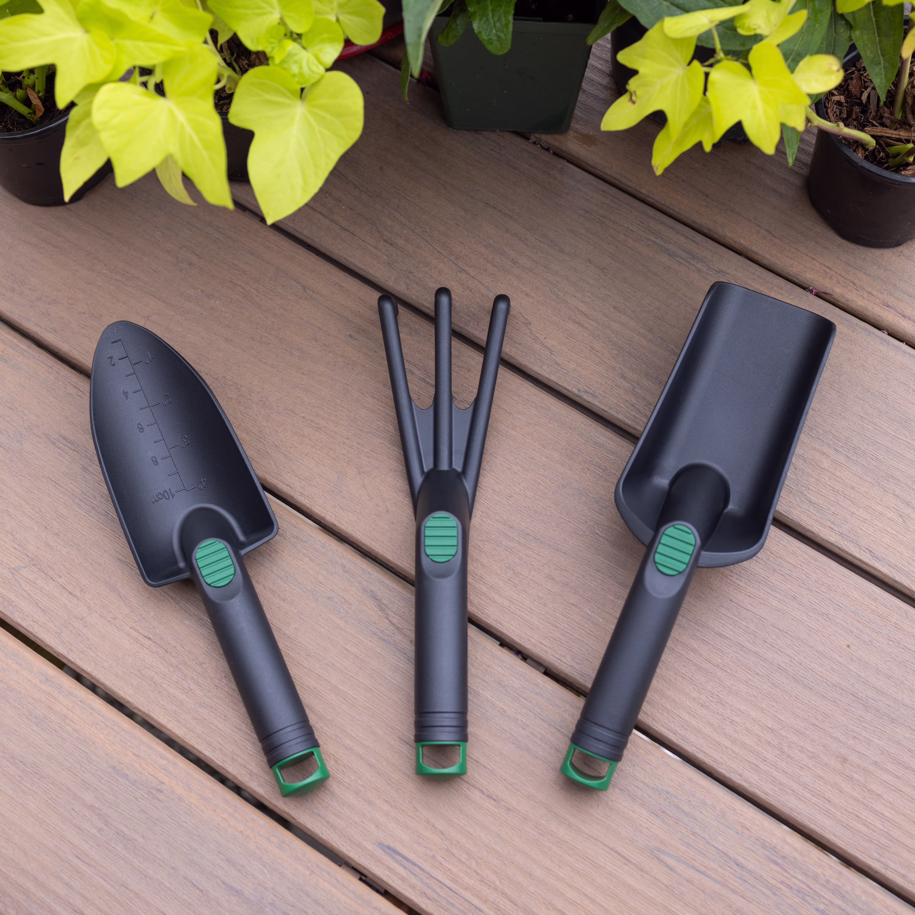 Expert Gardener Poly Plastic Landscape and Gardening Trowel
