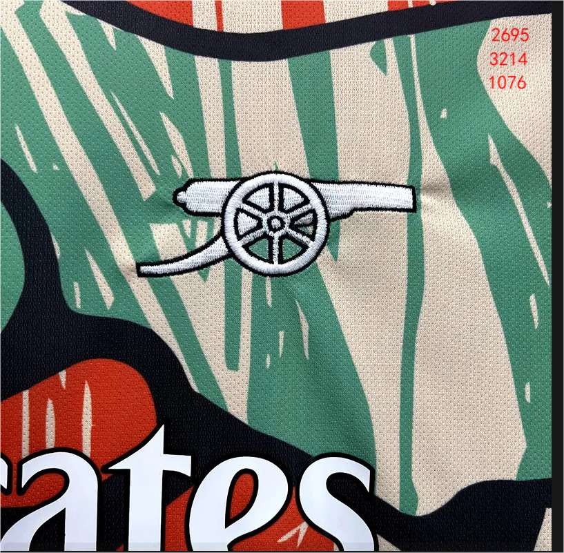 2024/25 Arsenal pre-match training shirt - Fans Edition