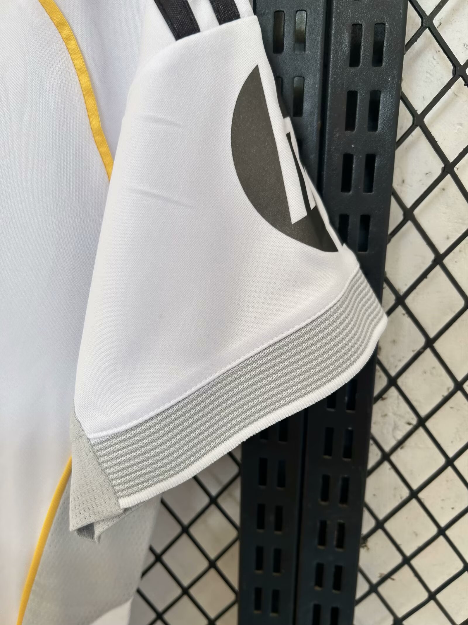 2025-26 Real Madrid Home - Jersey - Fan Edition