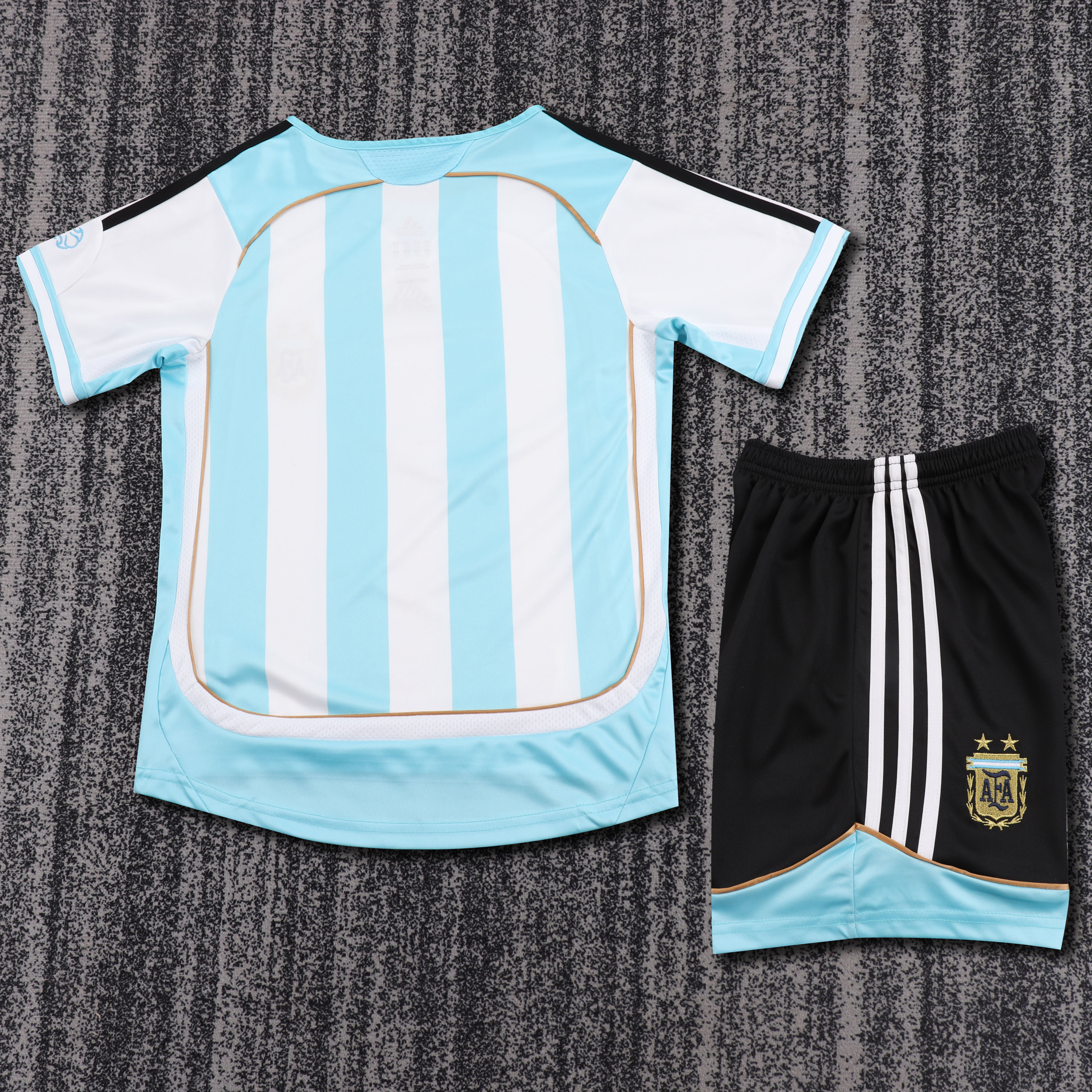 2006-07 Argentina Home Retro Children's Jersey Set - Fans Edition
