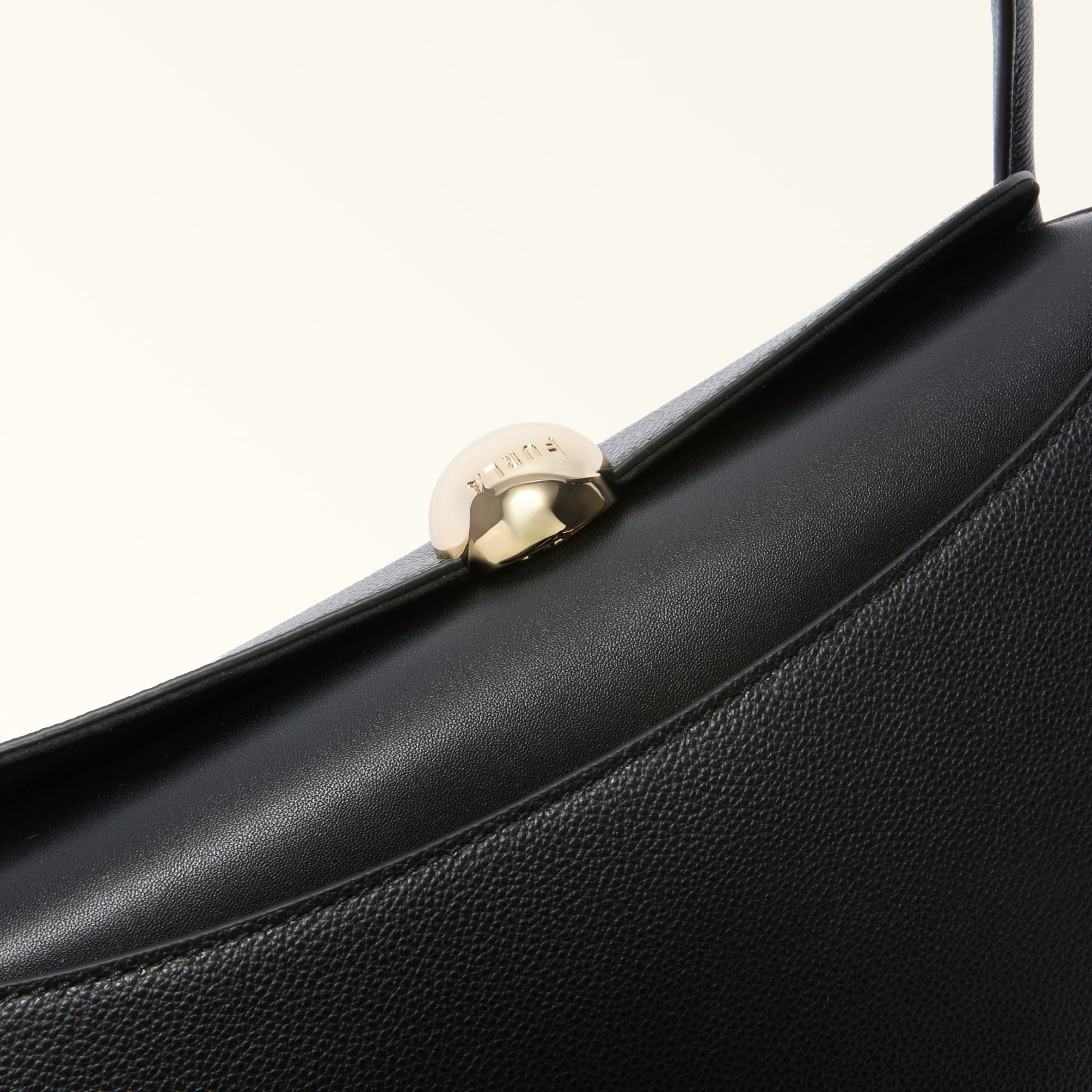 Furla Nicole Boston Bag M