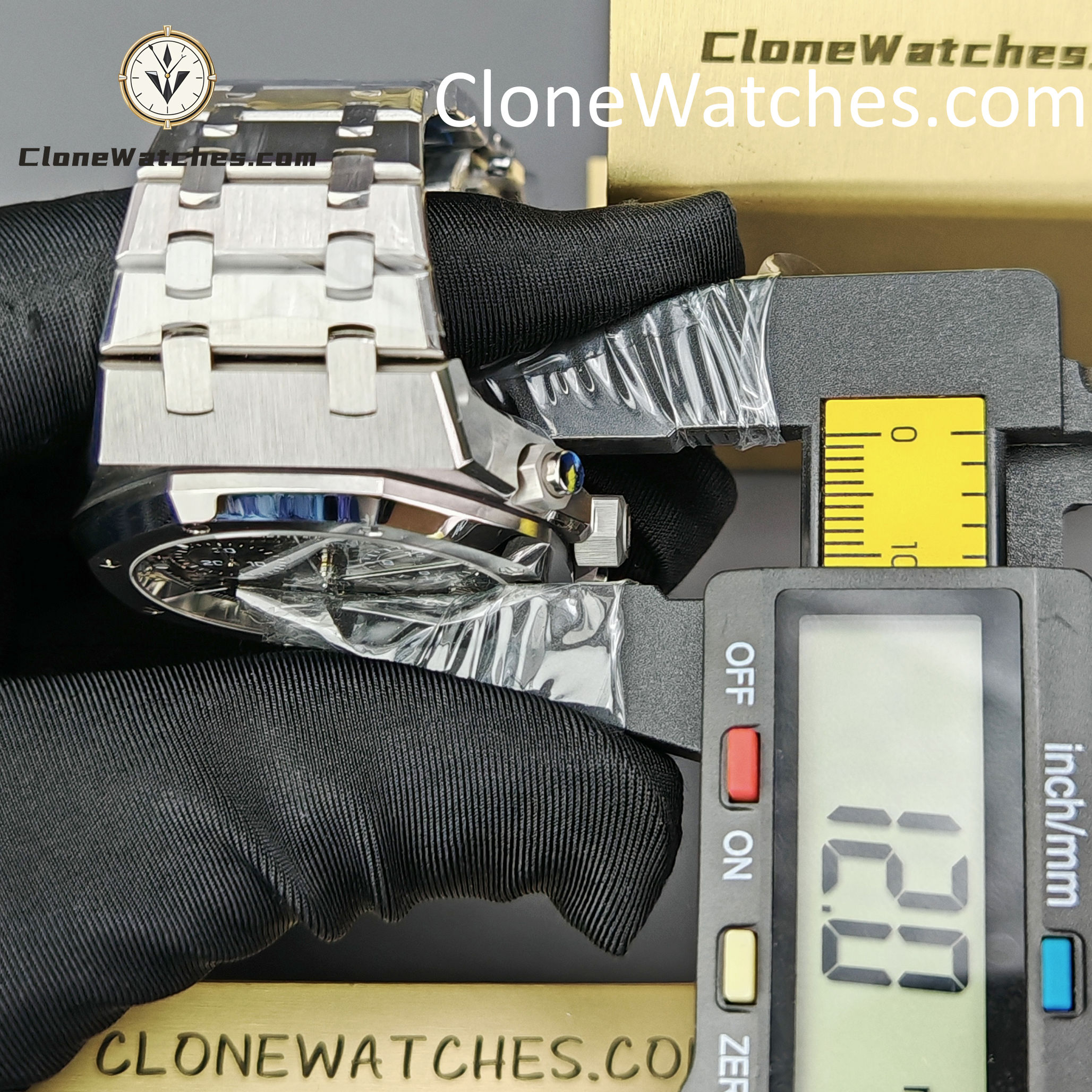 Audemars Piguet Super Clone Watches 1:1 Royal Oak Green Dial 26240 Selfwinding Chronograph