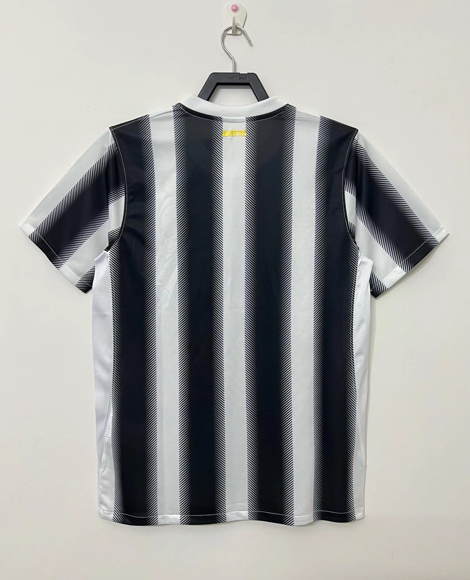 2011/2012 Juventus home retro jersey - fans edition