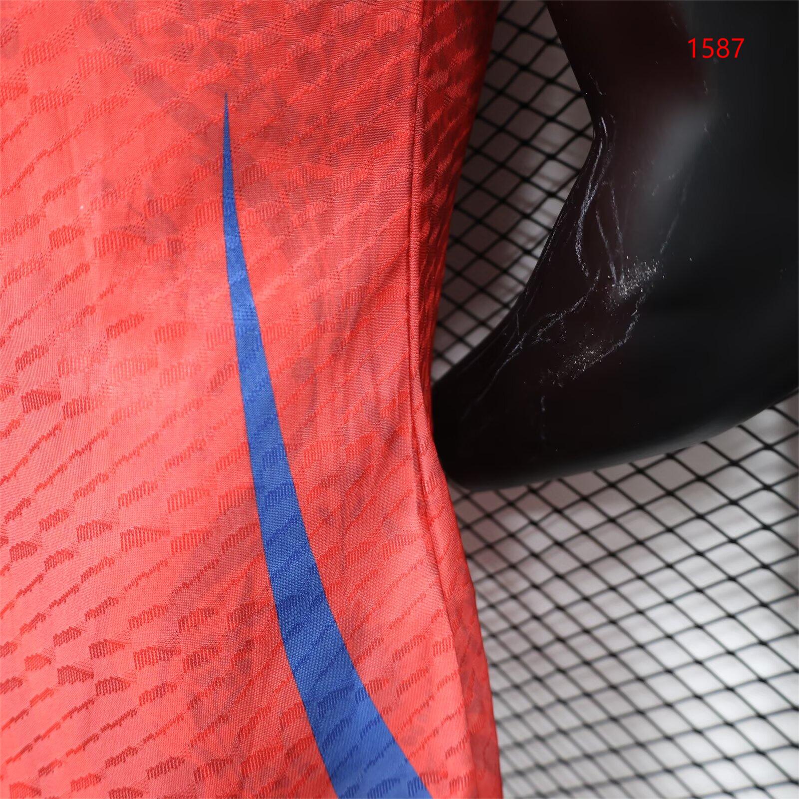 2024/25 Spain Special Edition Shirt - Player Edition