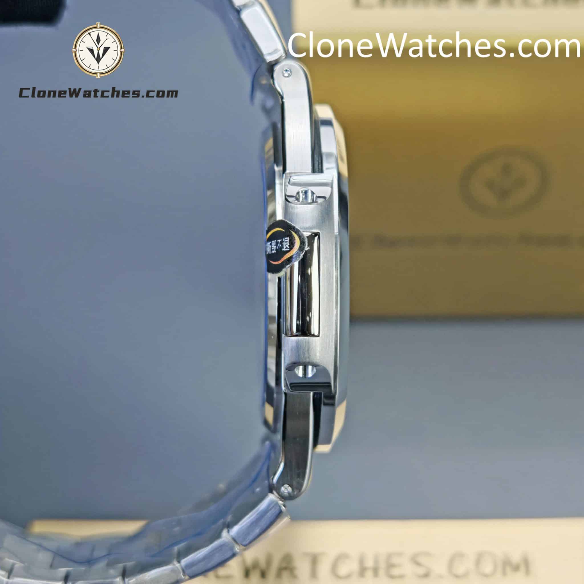 Patek Philippe Super Clone Watches 1:1 Nautilus 5713 Blue Dial Diamond