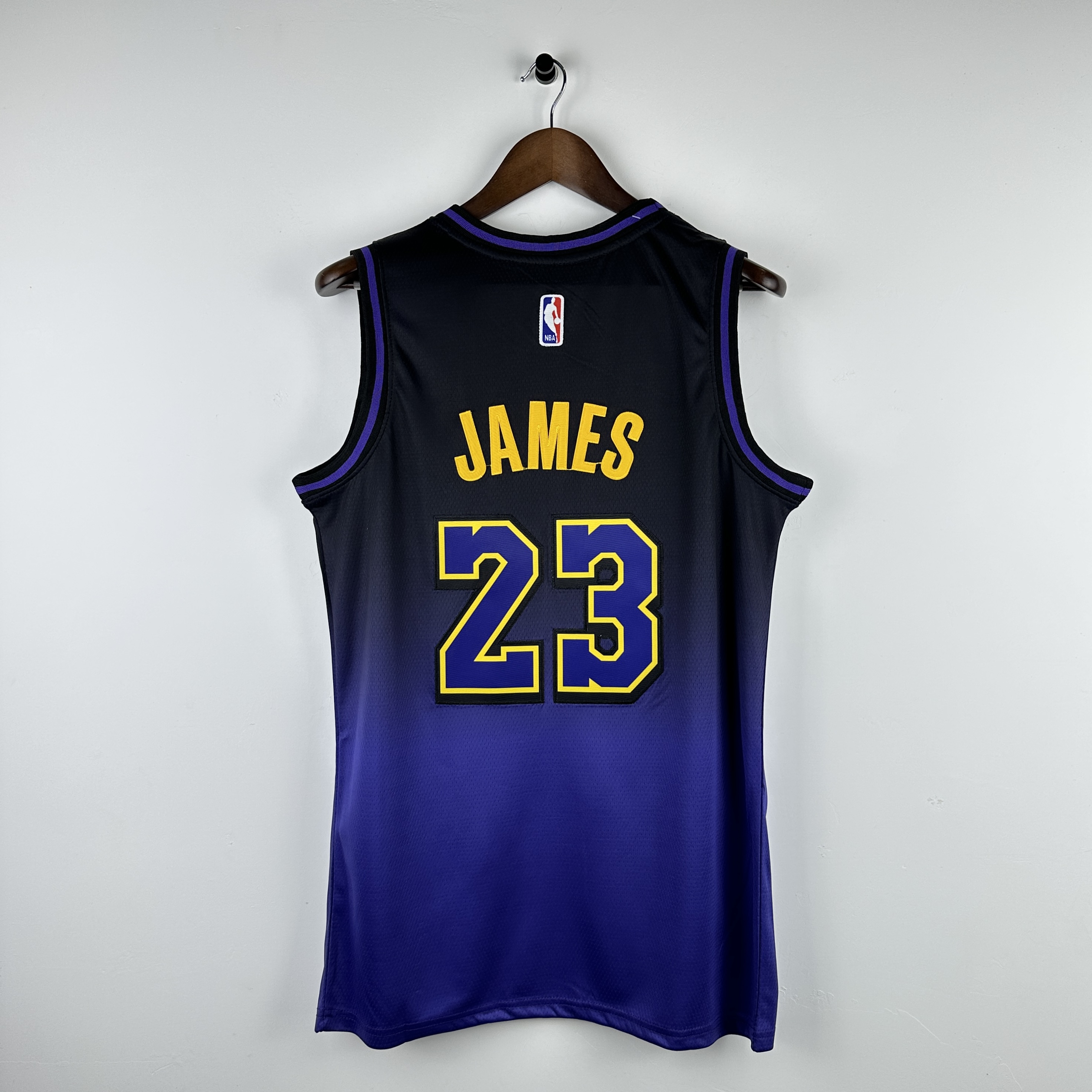 Embroidery 25th season Lakers City Edition No. 23 James