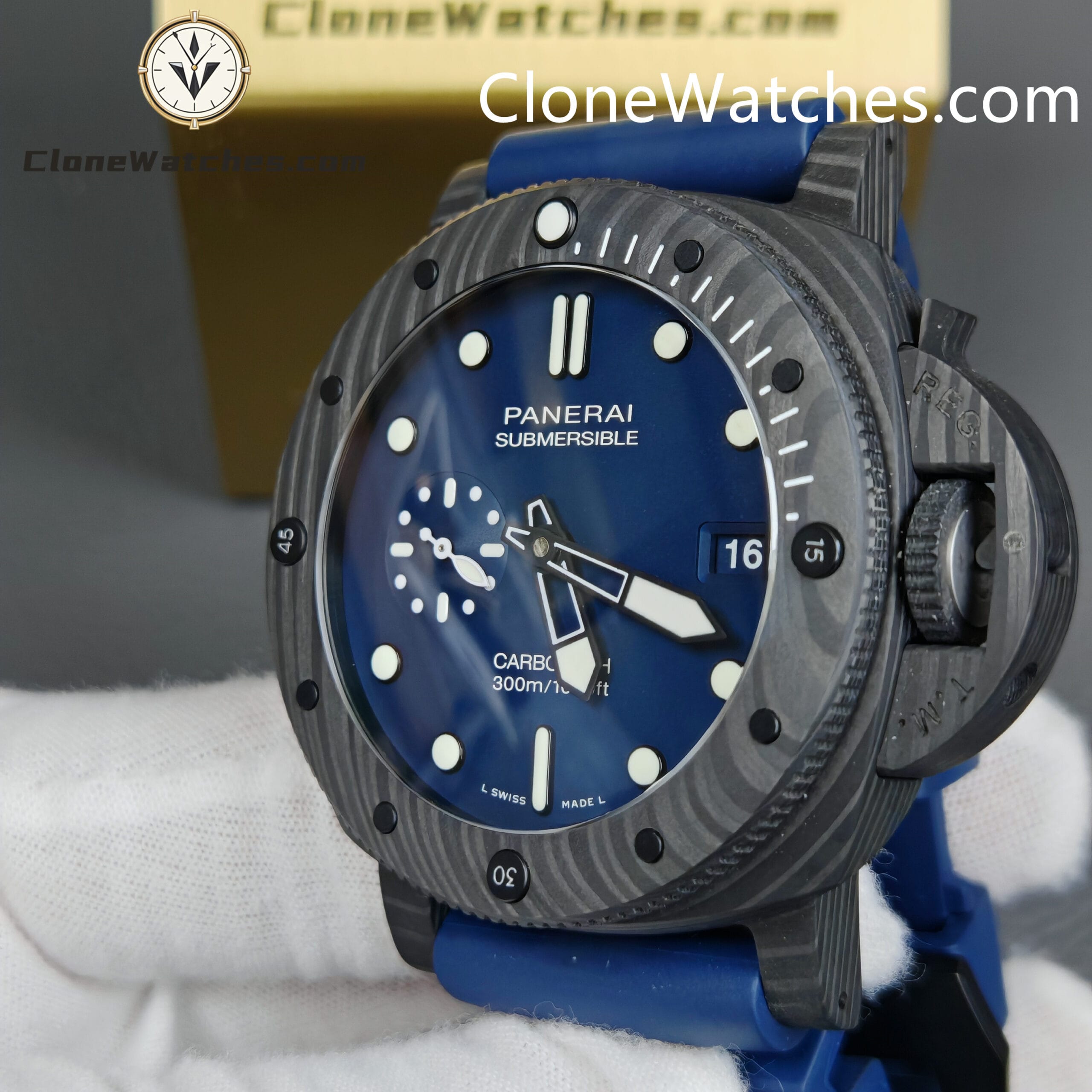 Panerai Super Clone Watches 1:1 Submersible QuarantaQuattro CarbotechTM PAM01232