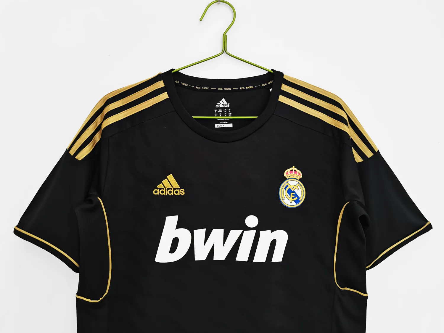 2011/12 Real Madrid away retro jersey