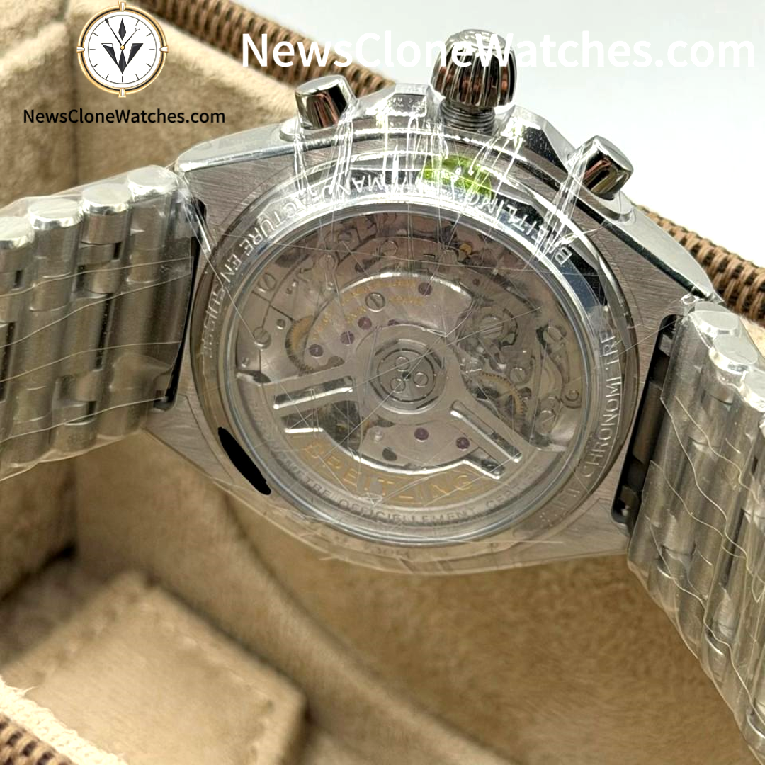 Breitling Chronomat PB0158101C1A1