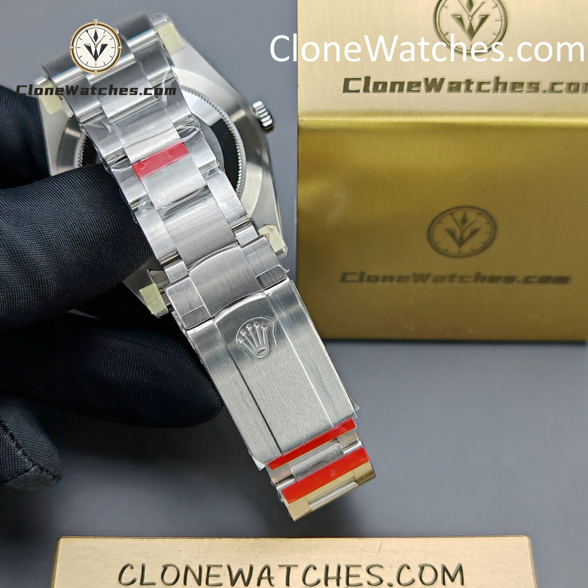 Rolex Super Clone Watches 1:1 Oyster Perpetual Olive Green Dial 41mm M134300-0006 3230 Movement
