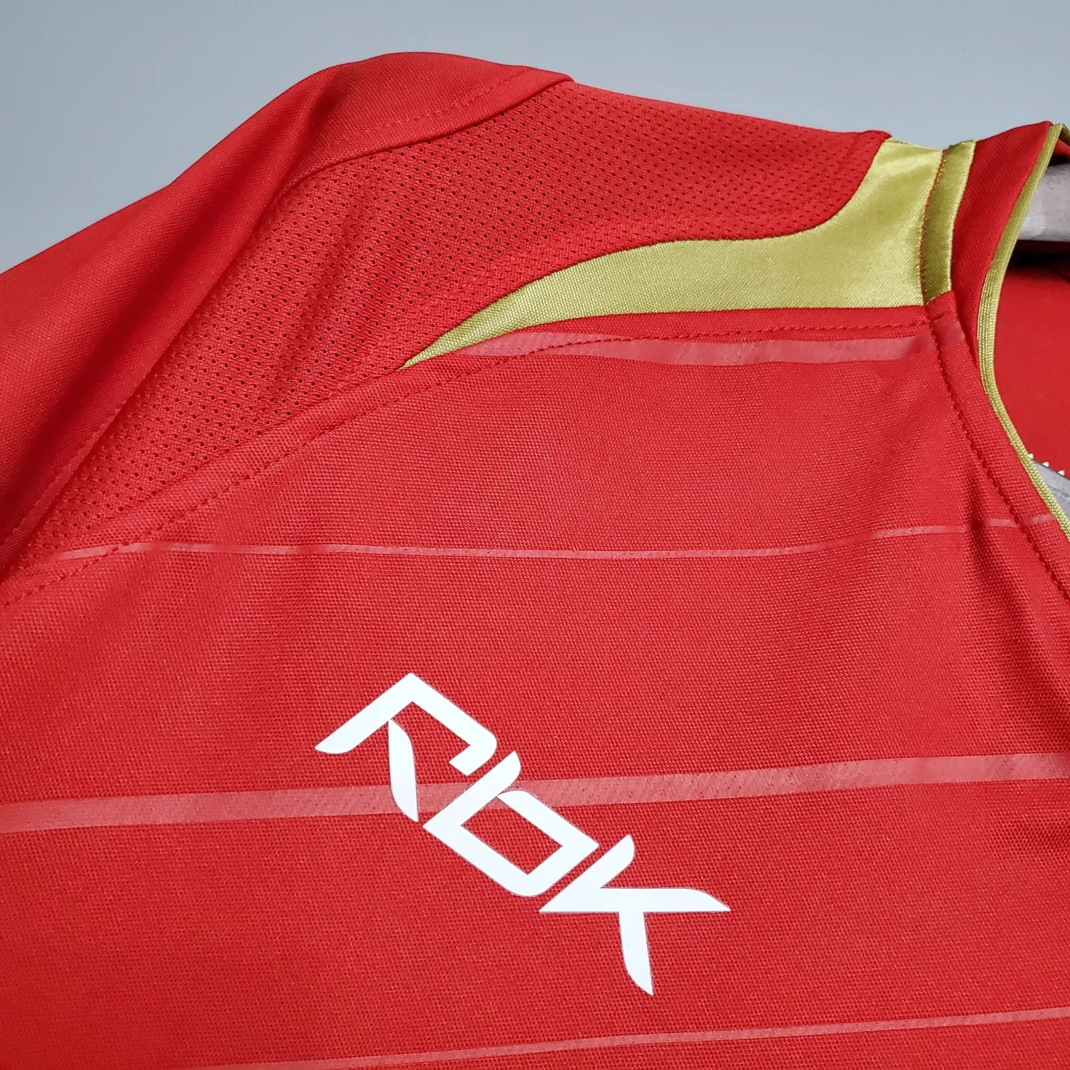 2005/06 Liverpool home retro jersey - Fans Edition