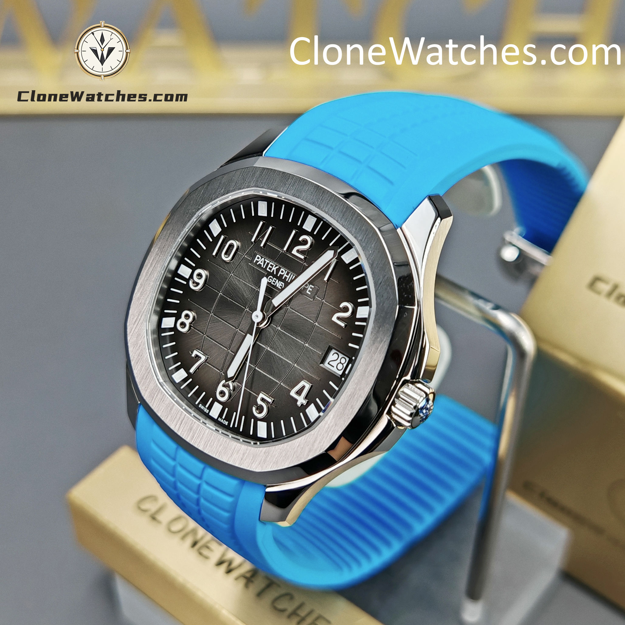 Patek Philippe Super Clone Watches 1:1 Aquanaut 5167 Black Dial Blue Strap 40mm