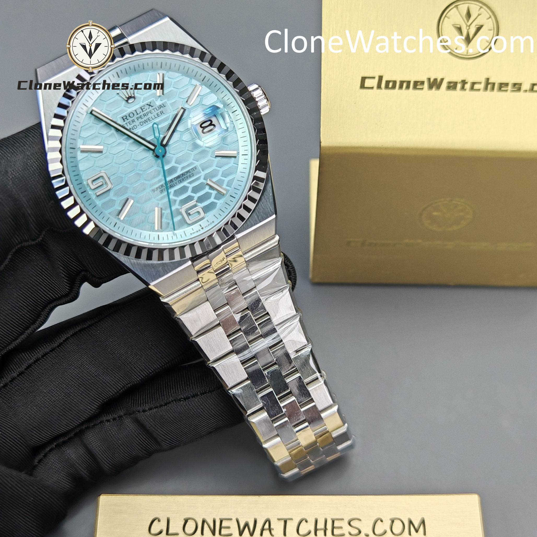 Rolex Super Clone Watches 1:1 Land-Dweller M127336-0001 Blue Dial 7135 Movement 40mm