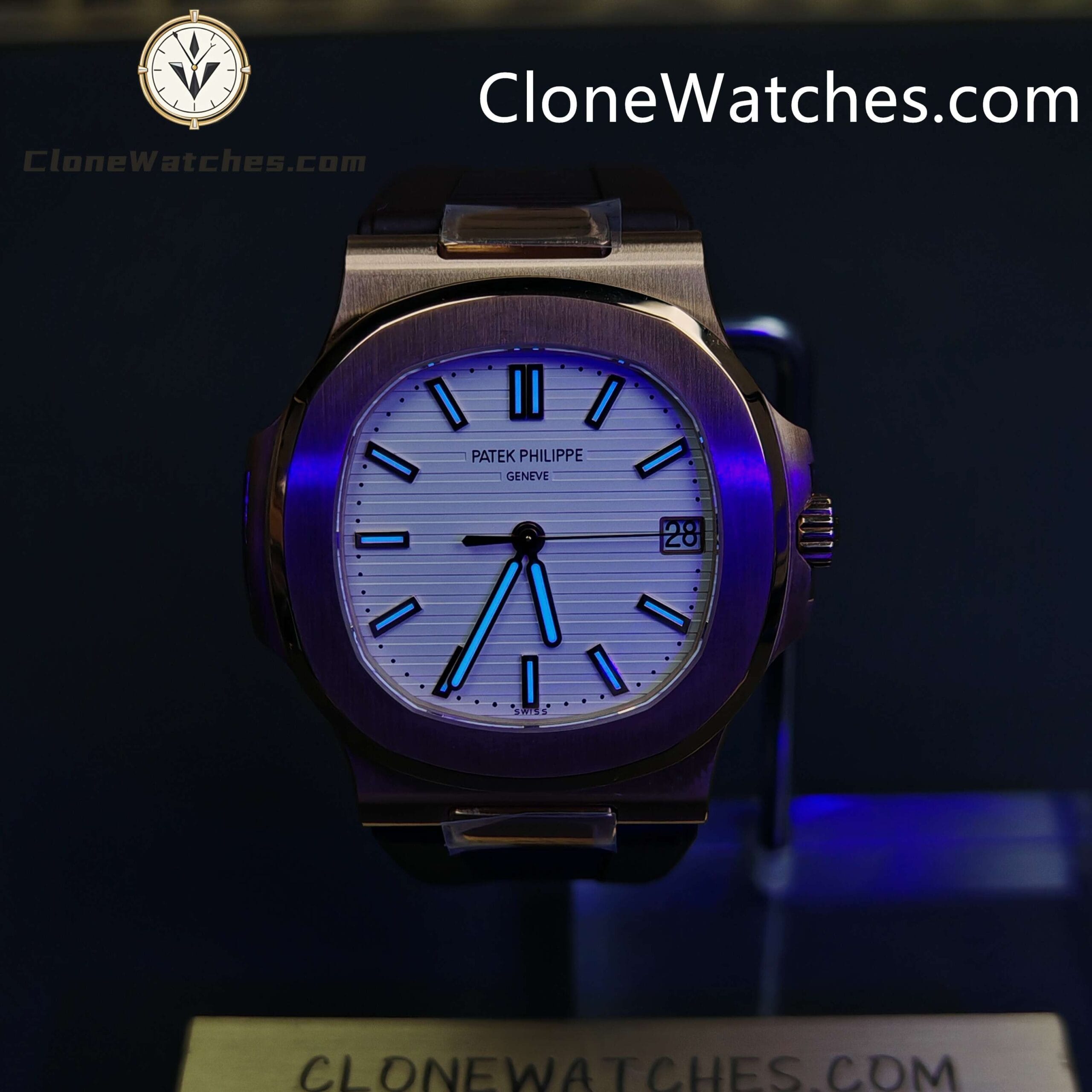 Patek Philippe Super Clone Watches 1:1 Nautilus 5711/1R White Dial Brown Rubber Strap