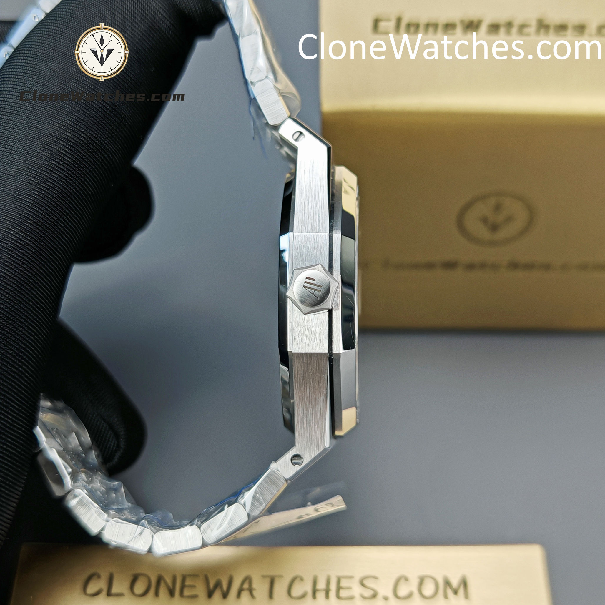 Audemars Piguet Super Clone Watches 1:1 Royal Oak 15453 White Dial 37MM