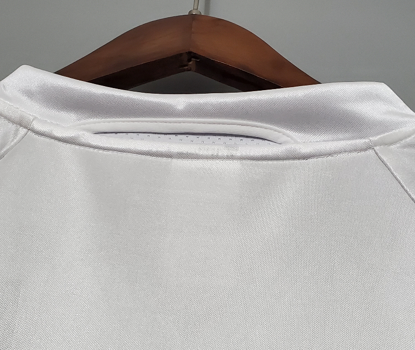 2004/2005 Retro Real Madrid Home Jersey