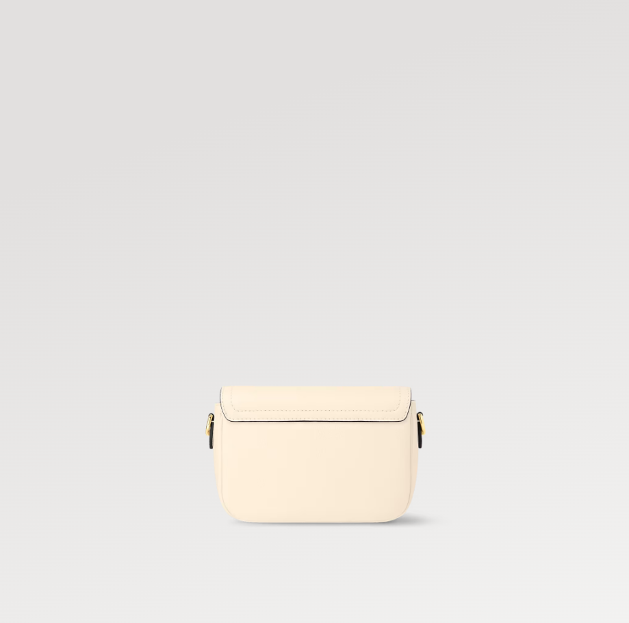 Louis Vuitton M21084 LockMe Tender