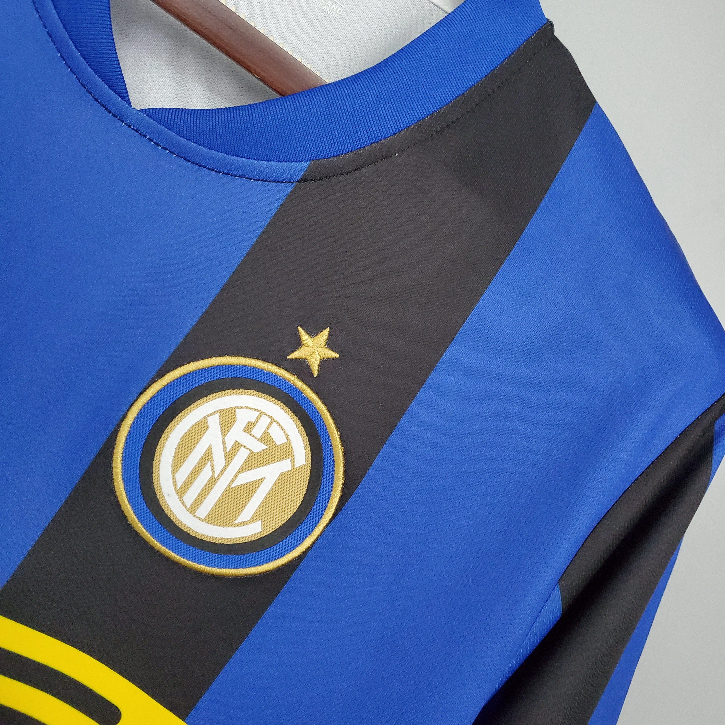 2008/09 Retro Inter Milan Home Jersey - Fans Edition