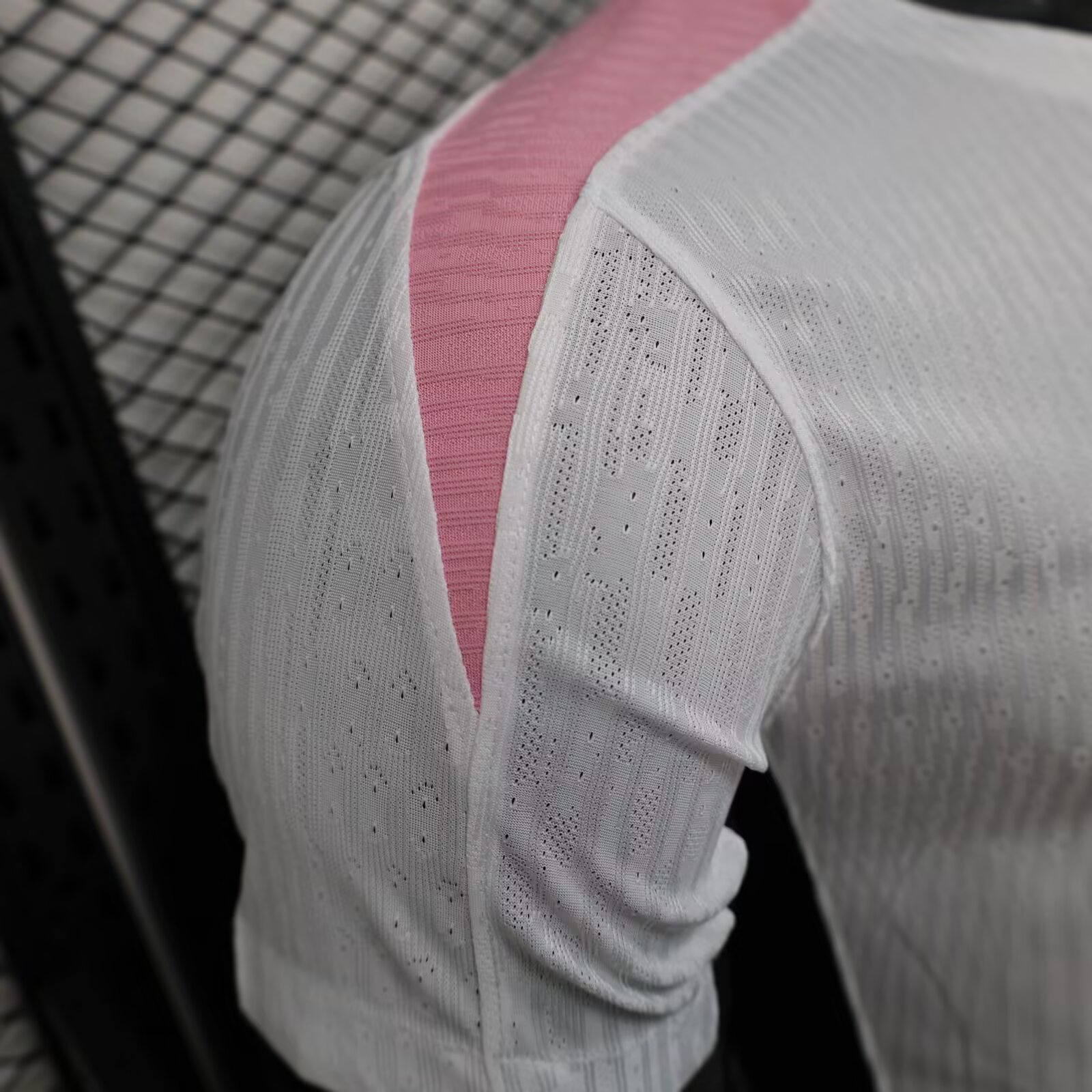 25-26 Paris Saint-Germain White Training Jersey - Player Edition