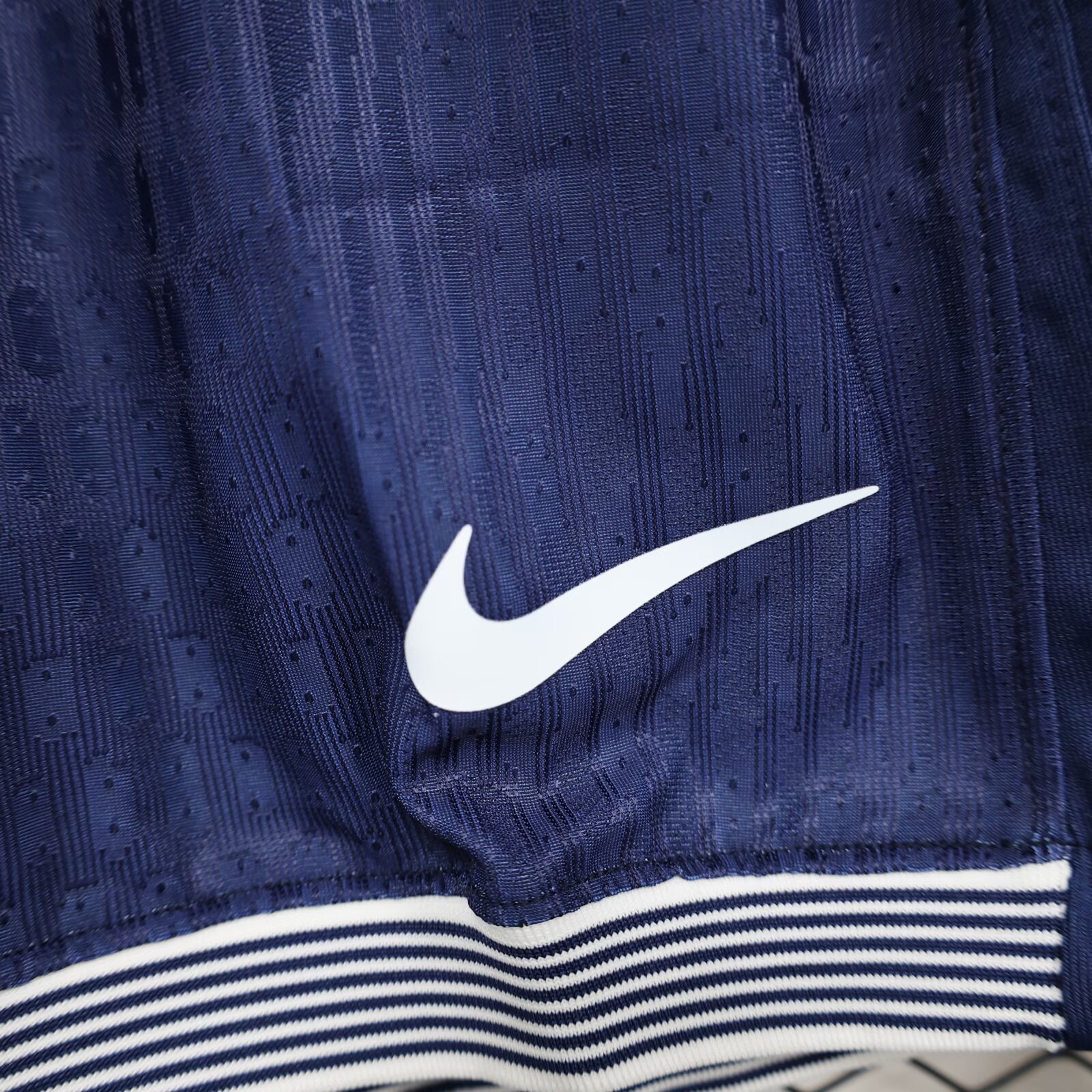 2024/25 Tottenham Hotspur Home Shorts - Player Edition