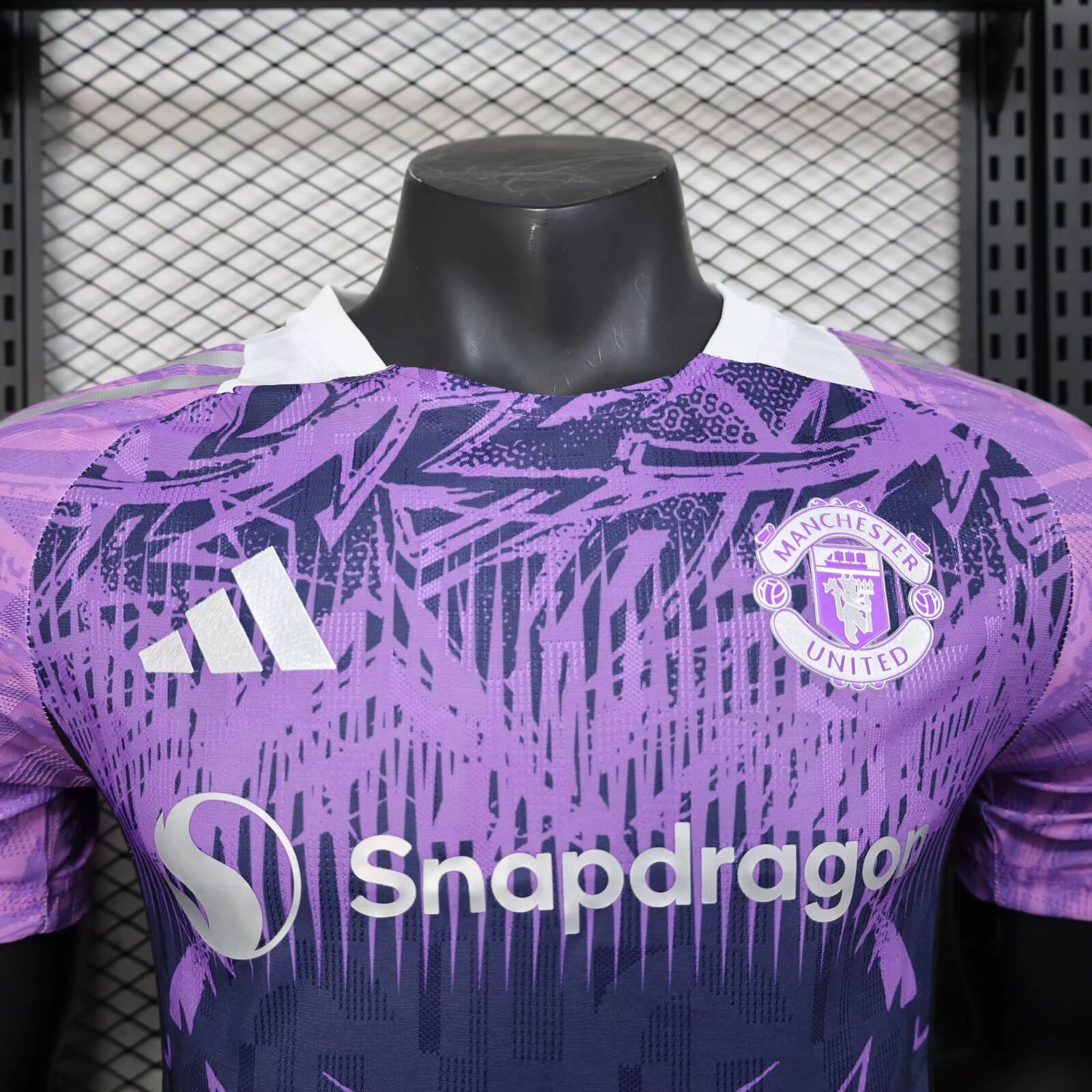 2025-26 New Season Manchester United Purple Special Edition Jersey - Player Edition