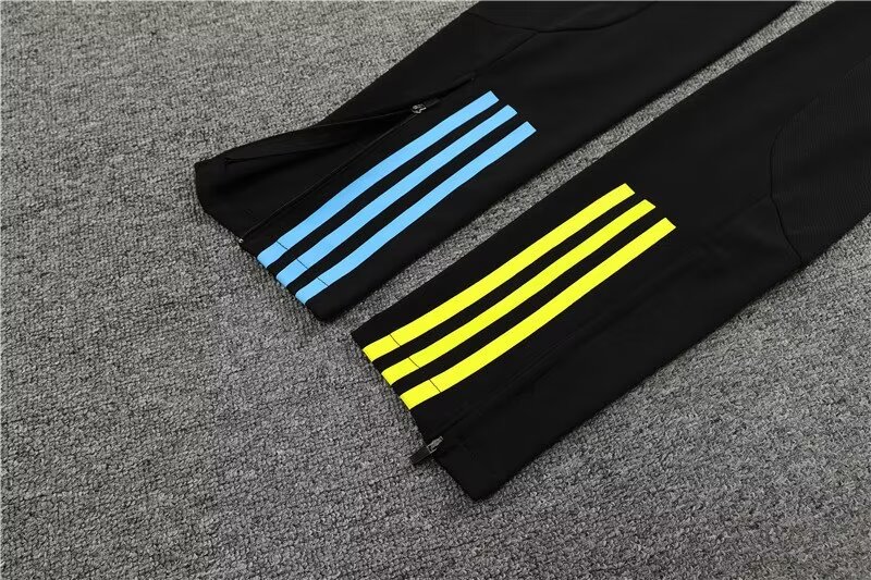 2023/2024 Arsenal Training Wear Light Blue Football Shirt 1:1 Thai Quality Suit​