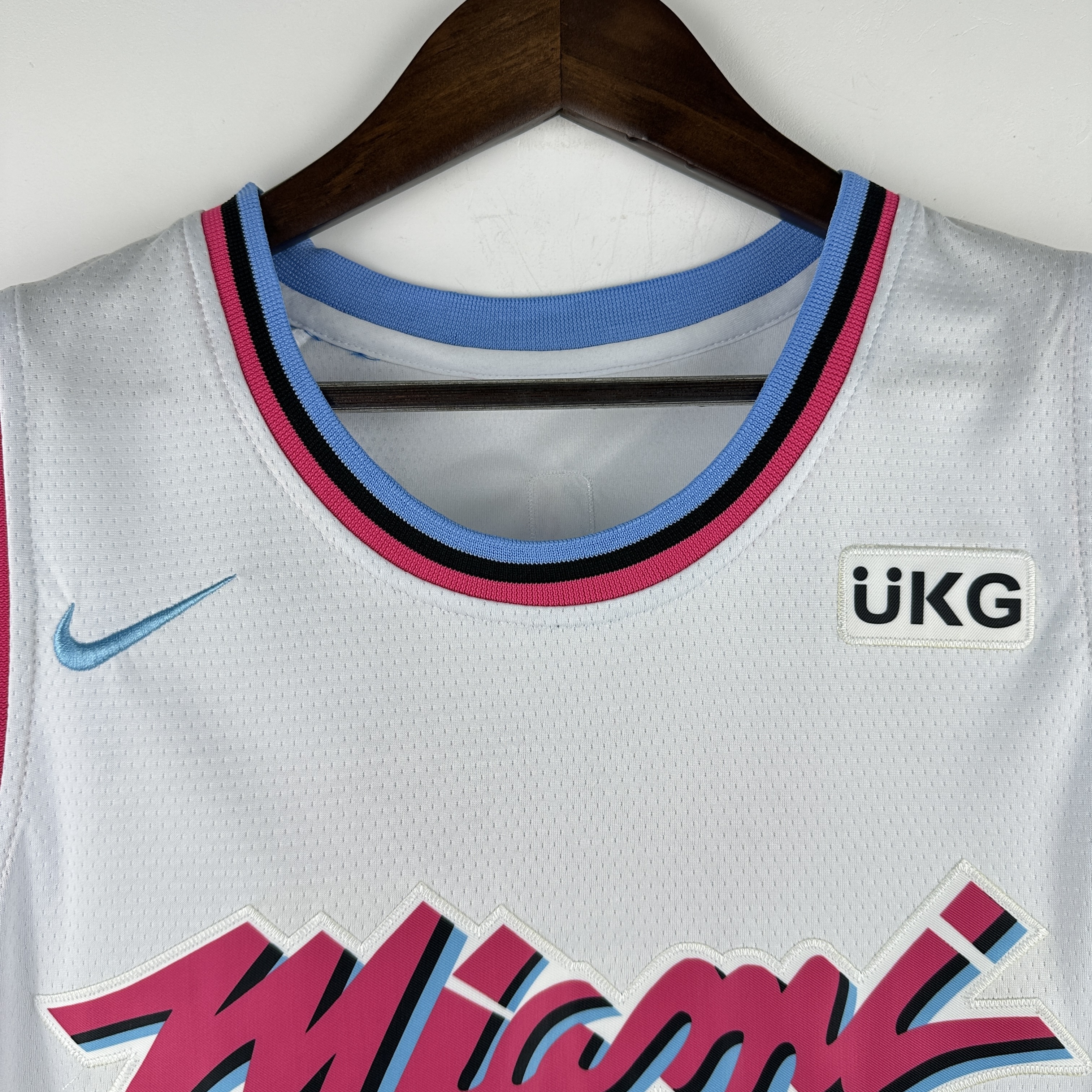 Embroidered Heat Crew Neck White #3 Dwyane Wade