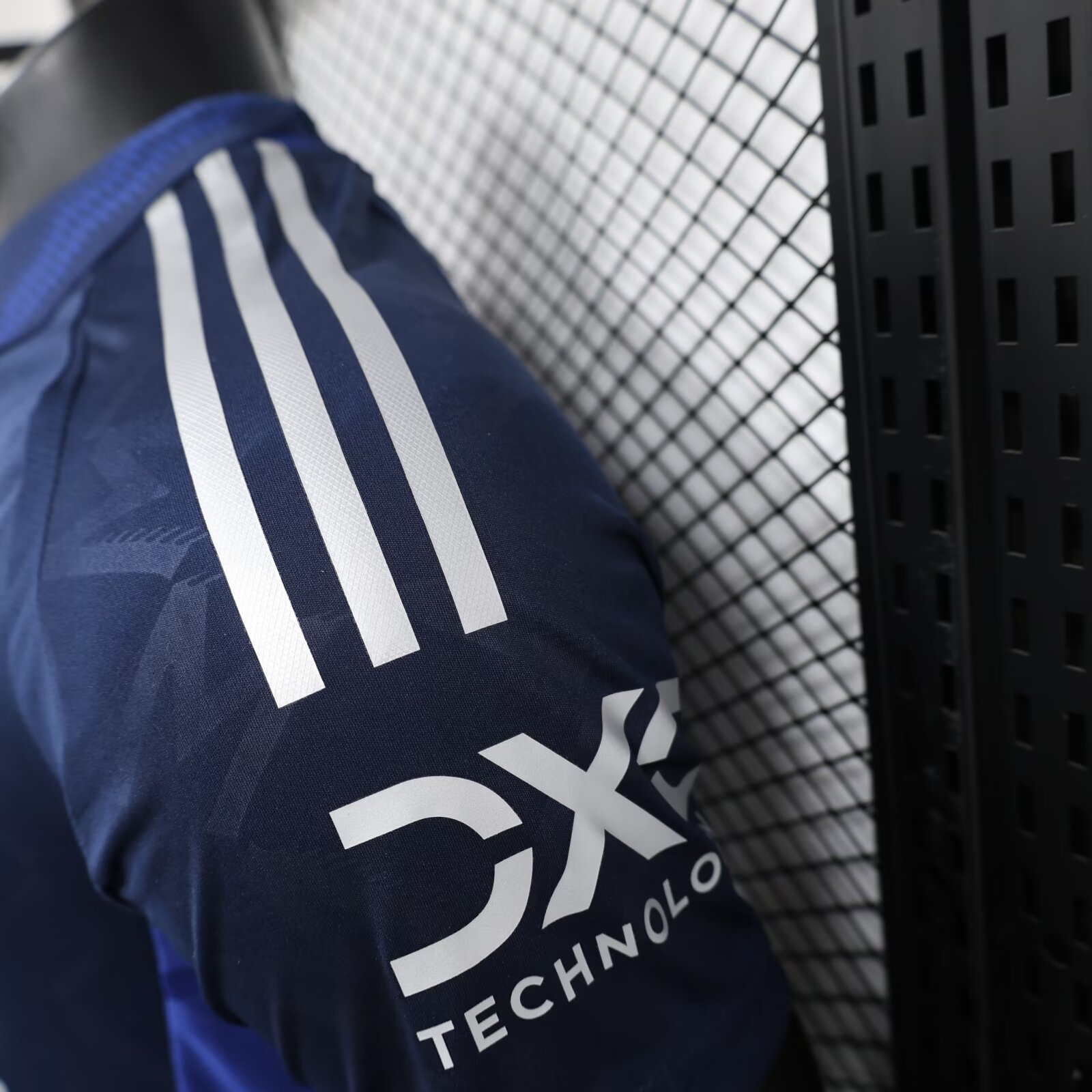 2024/25 Manchester United Away Shirt - Player Edition