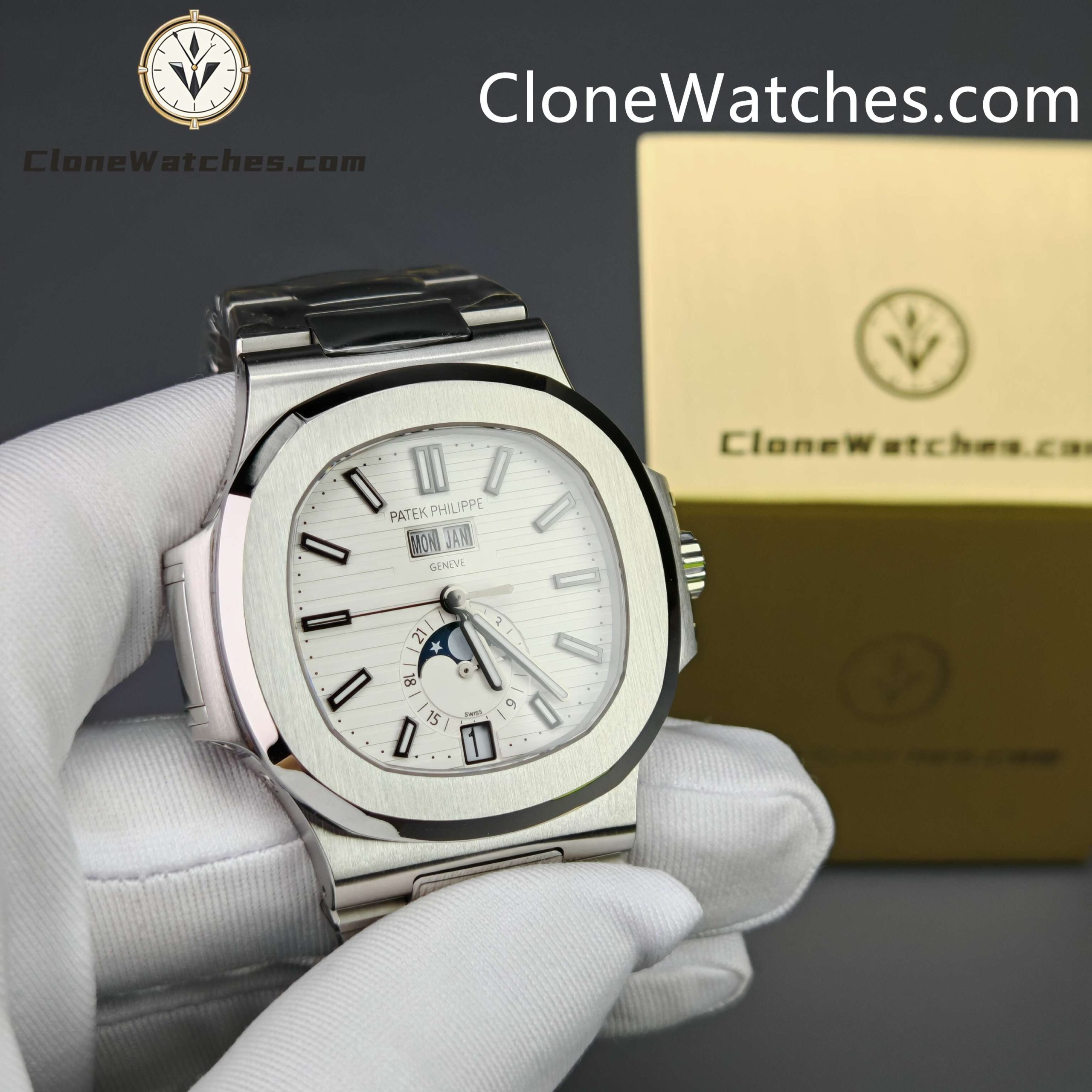 Patek Philippe Super Clone Watches 1:1 Nautilus 5726 Annual Calendar White Dial