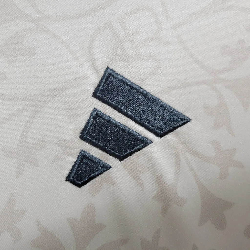 2023/24  Roma Away Soccer Jersey 1:1 Thai Quality