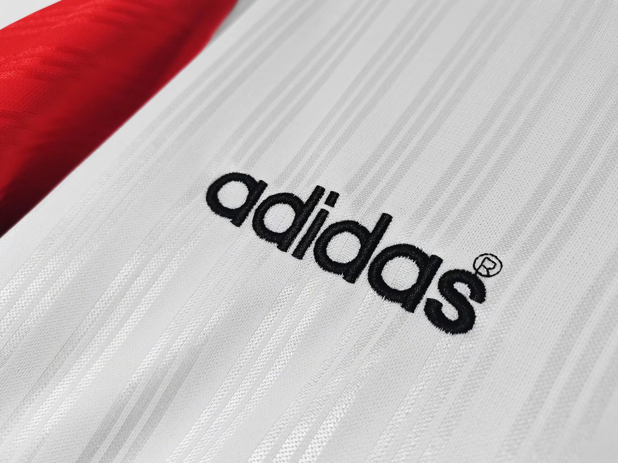 1995/96 Rangers Away Retro Shirt - Fans Edition