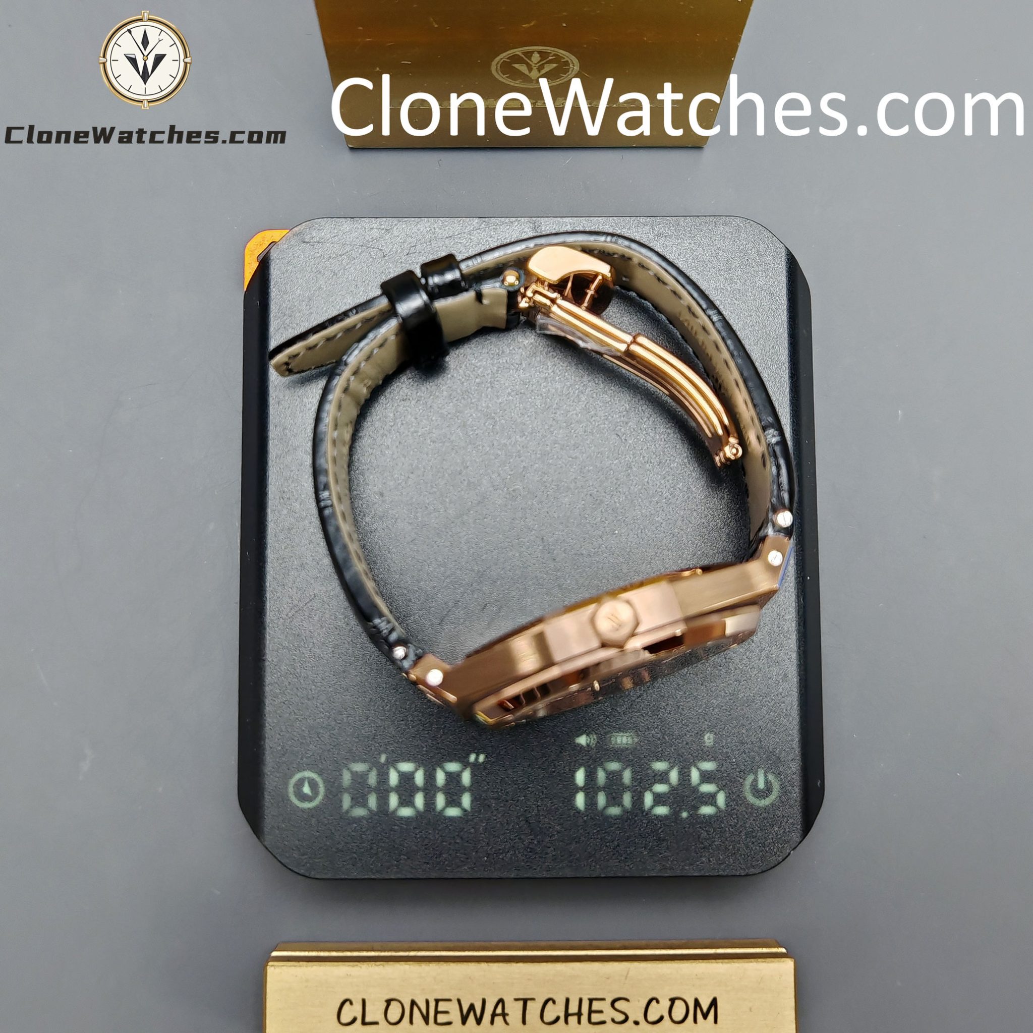 Audemars Piguet Super Clone Watches 1:1 Royal Oak Rose Gold 15400 Black Dial Rubber Strap
