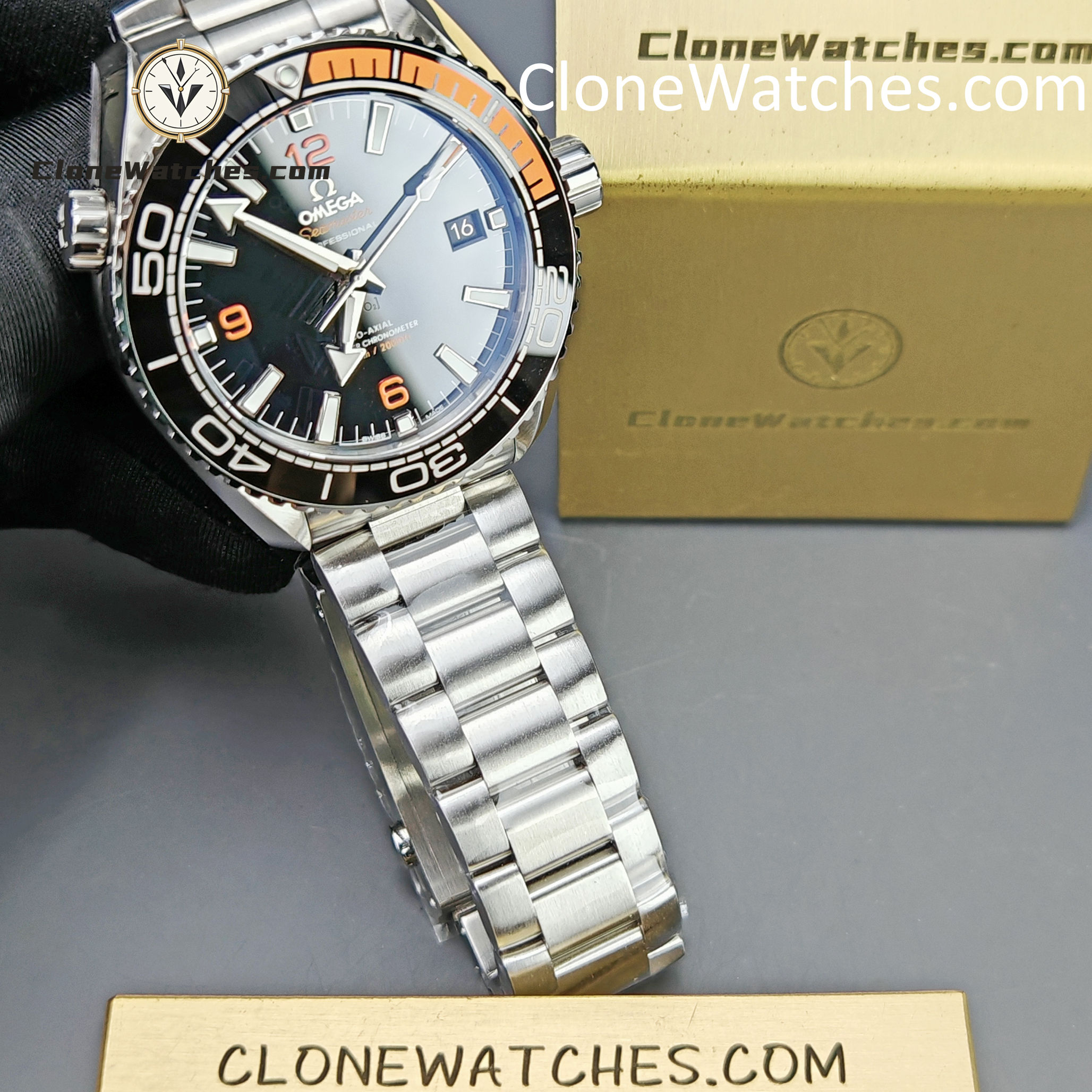 OMEGA Super Clone Watches 1:1 Seamaster Ocean Planet 600M 215.30.44.21.01.002 43.5 mm