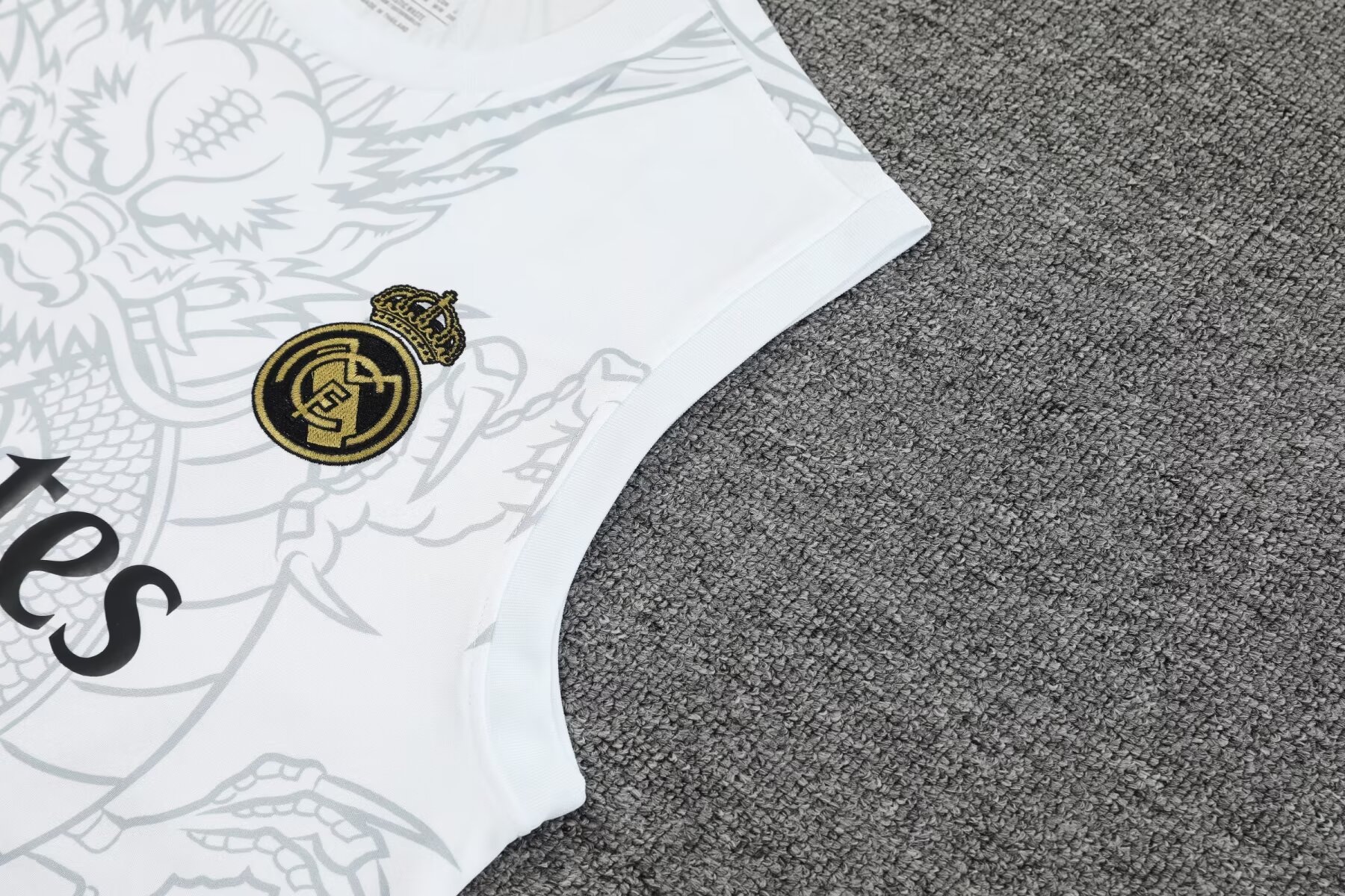 2024/25 Real Madrid training vest
