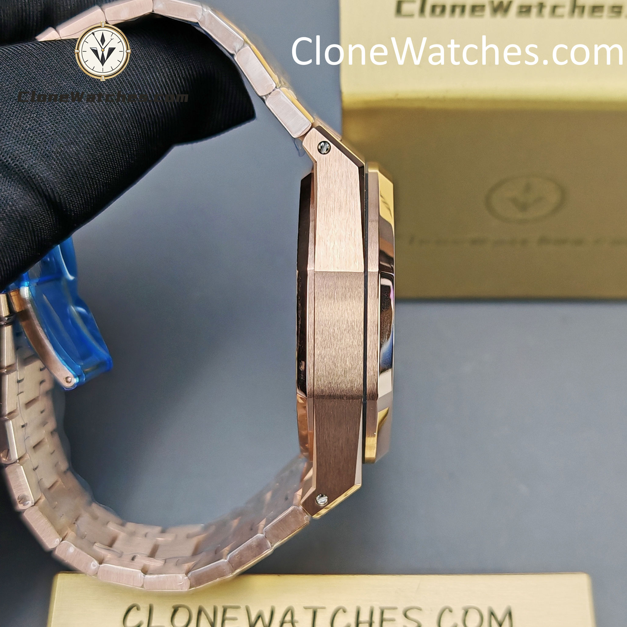 Audemars Piguet Super Clone Watches 1:1 Royal Oak Rose Gold 26240 Green Dial