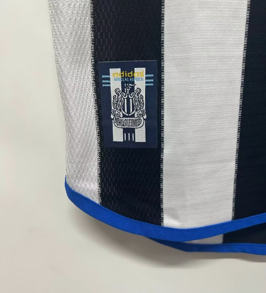 1999/00 Newcastle United Home Retro Shirt-Fans