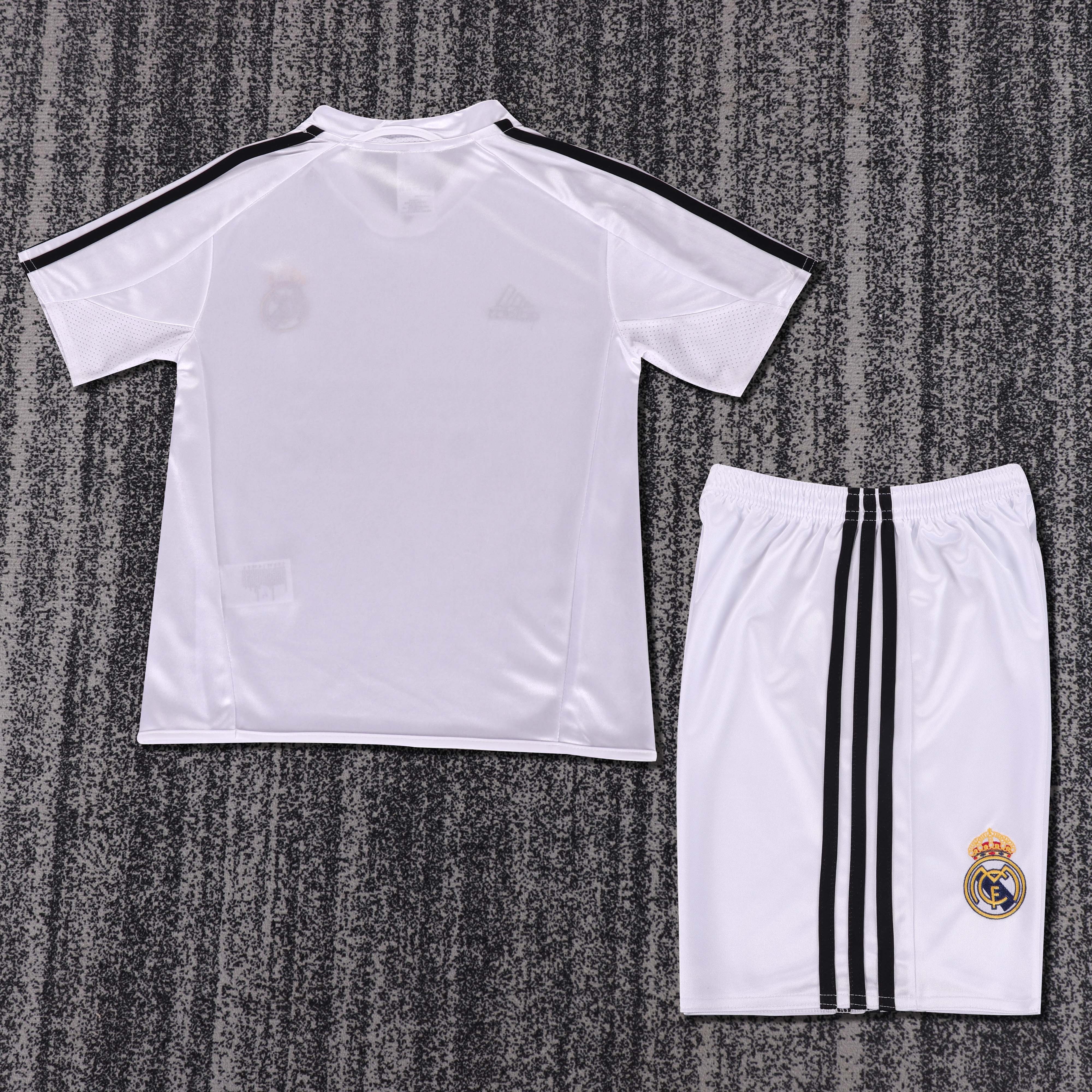 2004-05 Real Madrid Home Retro Children's Jersey Set - Fans Edition