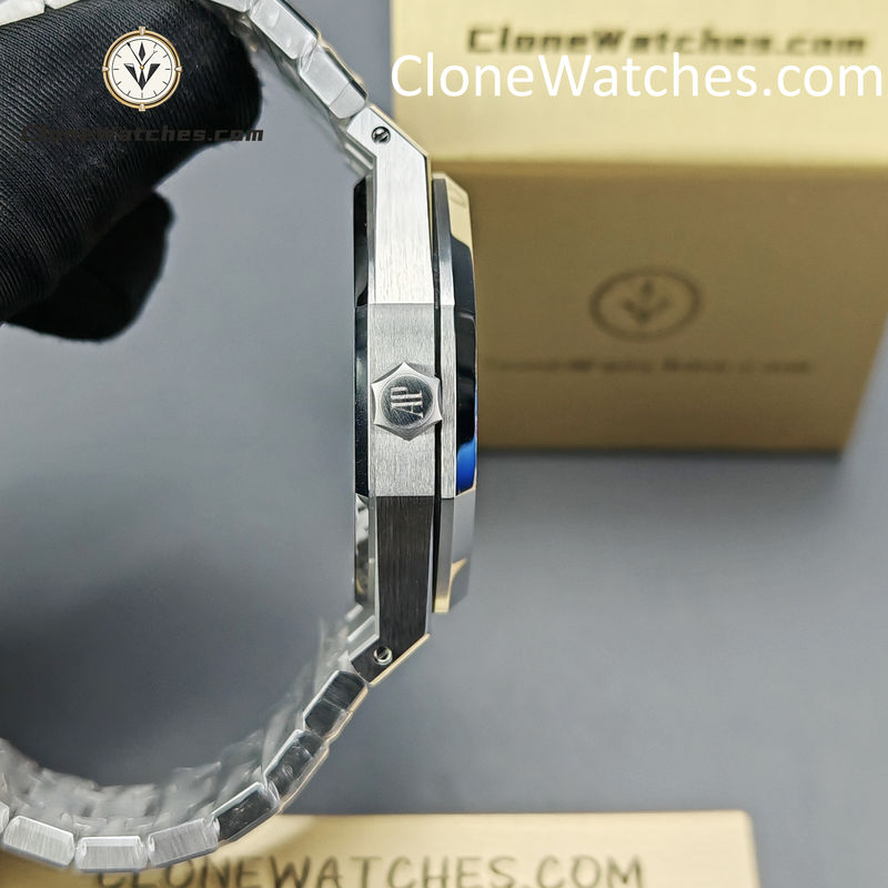 Audemars Piguet Super Clone Watches 1:1 Royal Oak 15500 Blue Dial