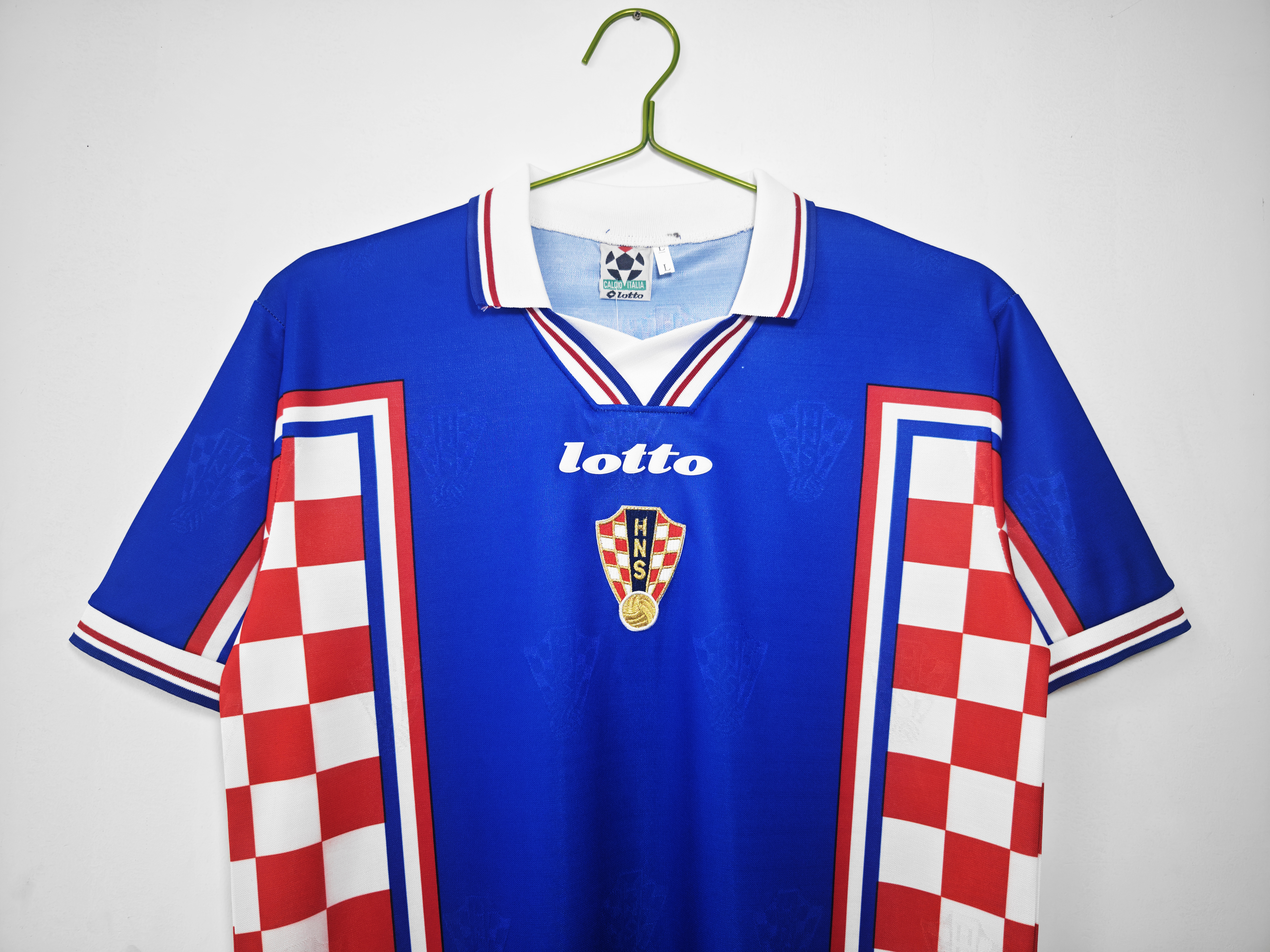 1998 Croatia away retro jersey - Fans Edition